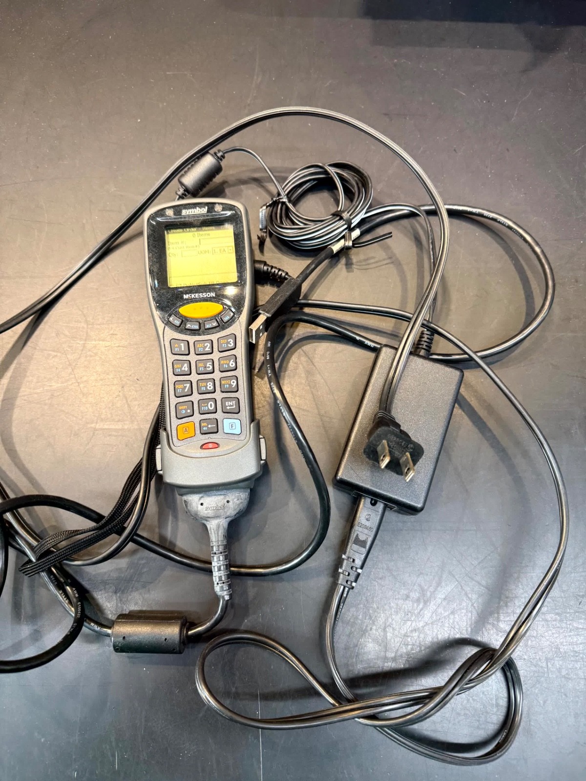 Symbol Motorola Barcode Scanner MC1000 McKesson, Win CE5, 1D scanner, w/ Charger
