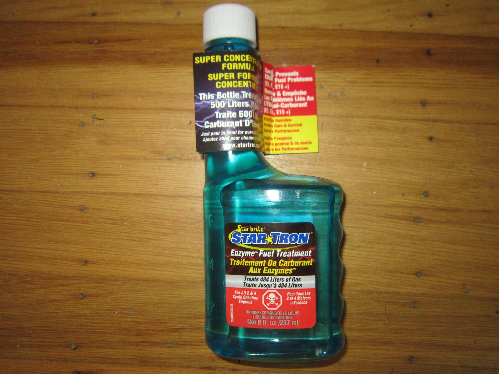 Star Tron  SL93008   8 oz. Enzyme Fuel tyreatment for  Gas Engines Treats 128 gl