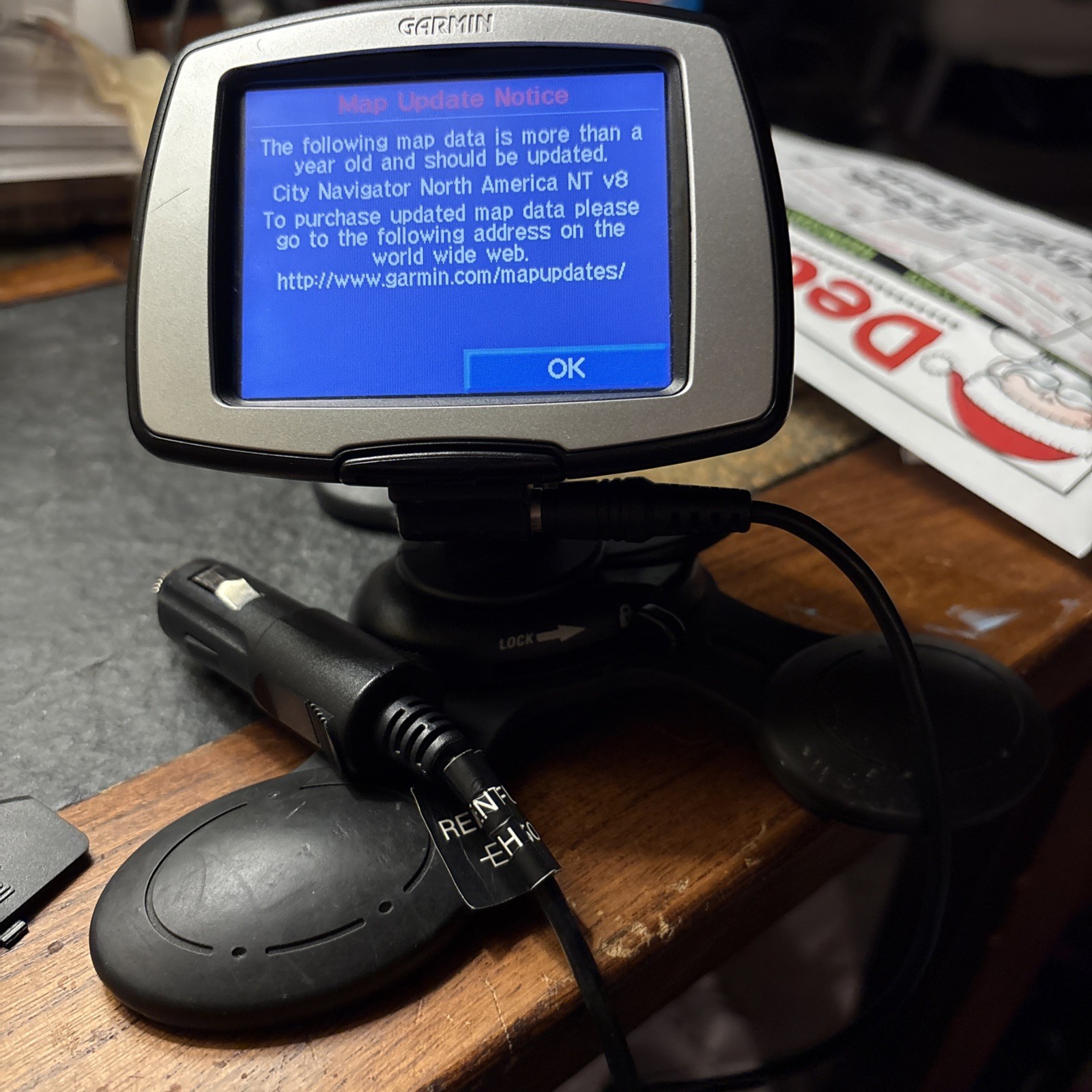 Garmin Street Pilot c330 GPS Navigation System UNIT And Charger With Base Bundle