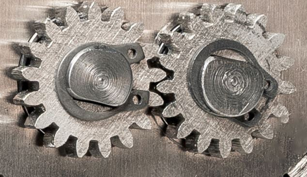 Gears for Tobacco Cutter PT120 and WT100 (4 Pack) and Roller Cleaning Device