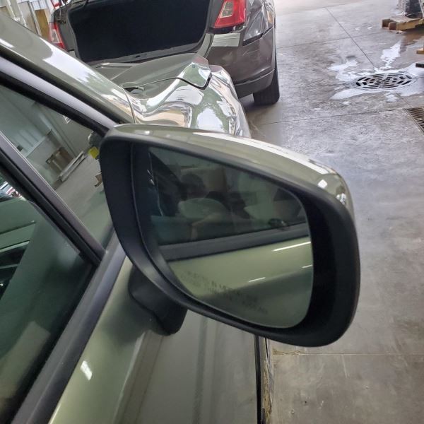 FORESTER 2021 Air Shutter 1021818