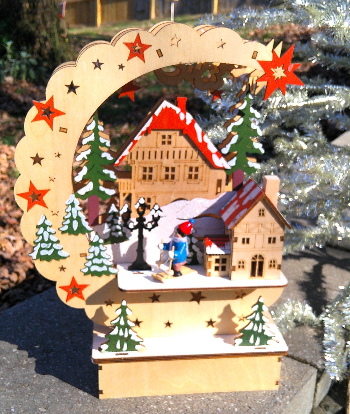 Amazing Christmas Bavarian Style Wood Lighted Skiing Scene New