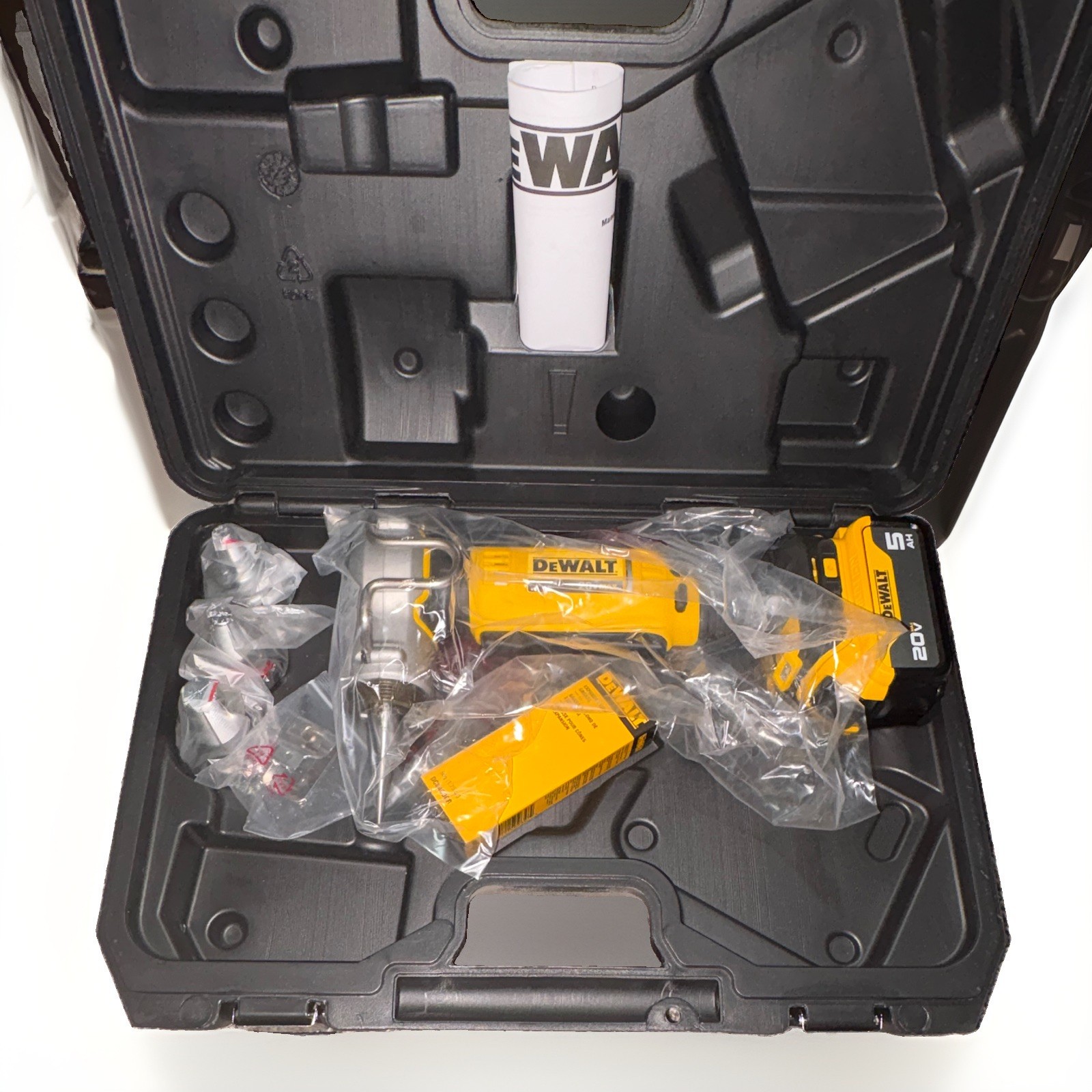DEWALT 20V MAX PEX Expander Kit DCE400 DCE400GR w/ 5.0Ah Battery Cones Case NEW
