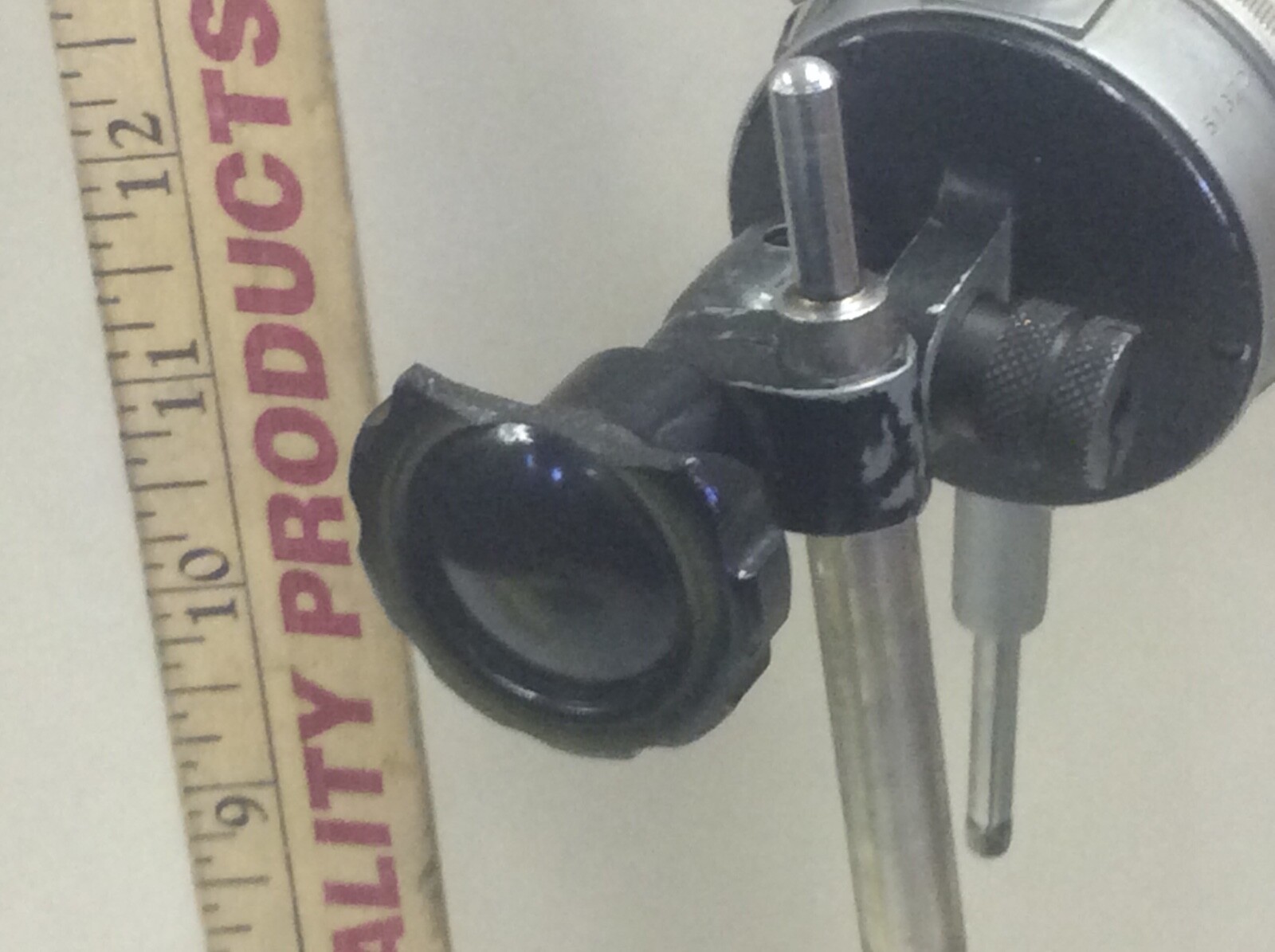 Saginamiya Indicator with Magnetic Base - VGC