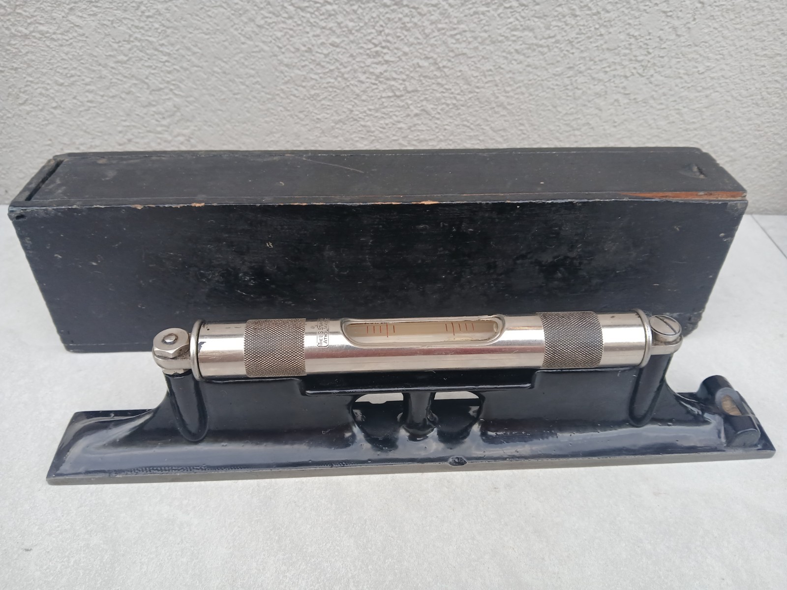 Vintage Starrett Precision Machinists Level 12" w/ Wooden Case 3 Vial