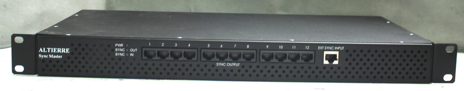 Altierre ASN100 POE SyncMaster Switch