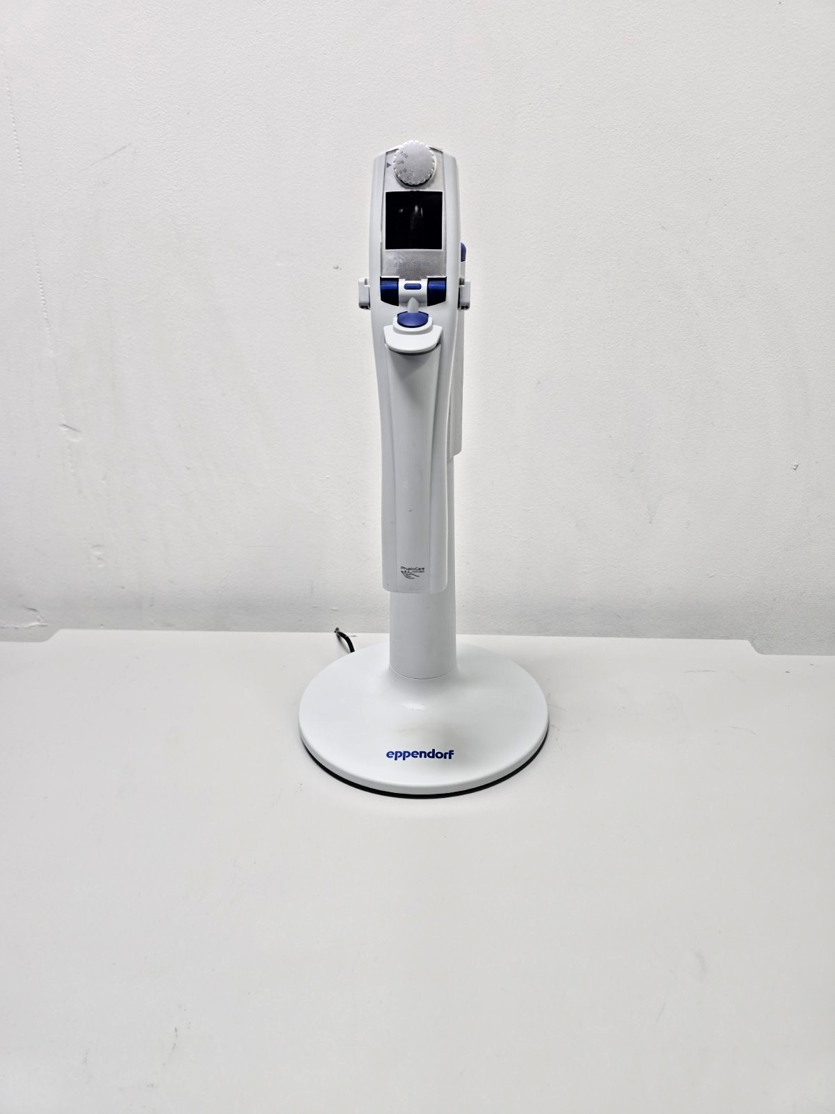 Used Eppendorf Repeater E3 Digital Pipettor w/ Stand