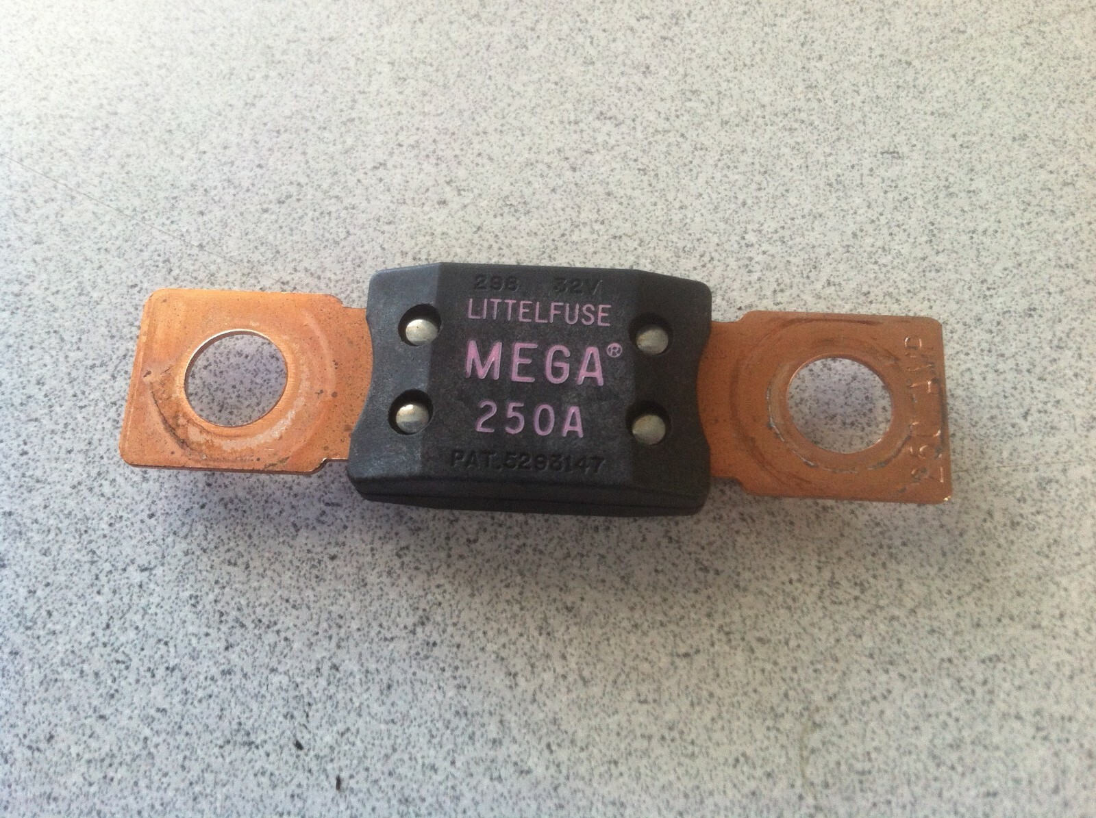2004-2008 BMW 750i 750Li E65 E66 ~ FUSE ~ 250A ~ OEM PART