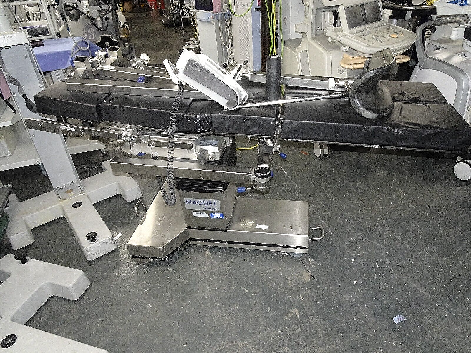 MAQUET ORTHOSTAR ORTHOPEDIC TABLE