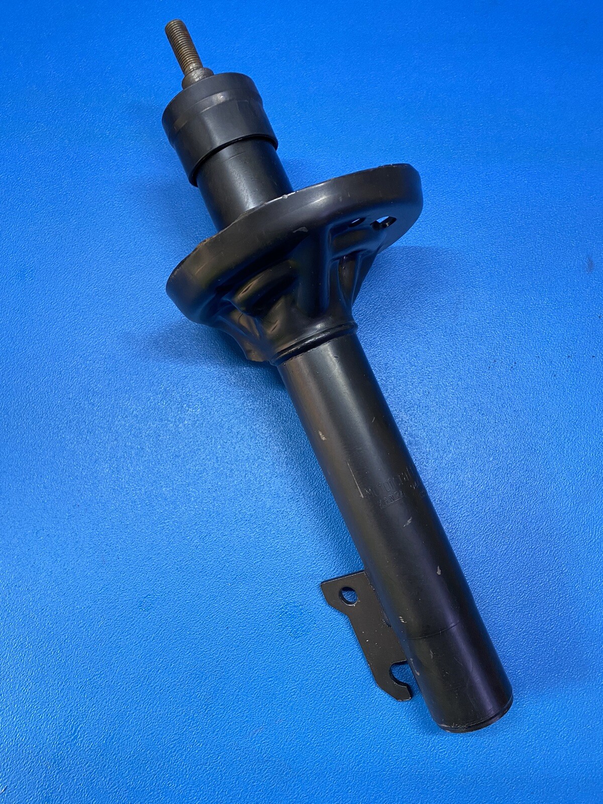 Front RH LH Pneumatic Shock Absorber Fits Ford Escort MK5 1990 to 1995 1018195