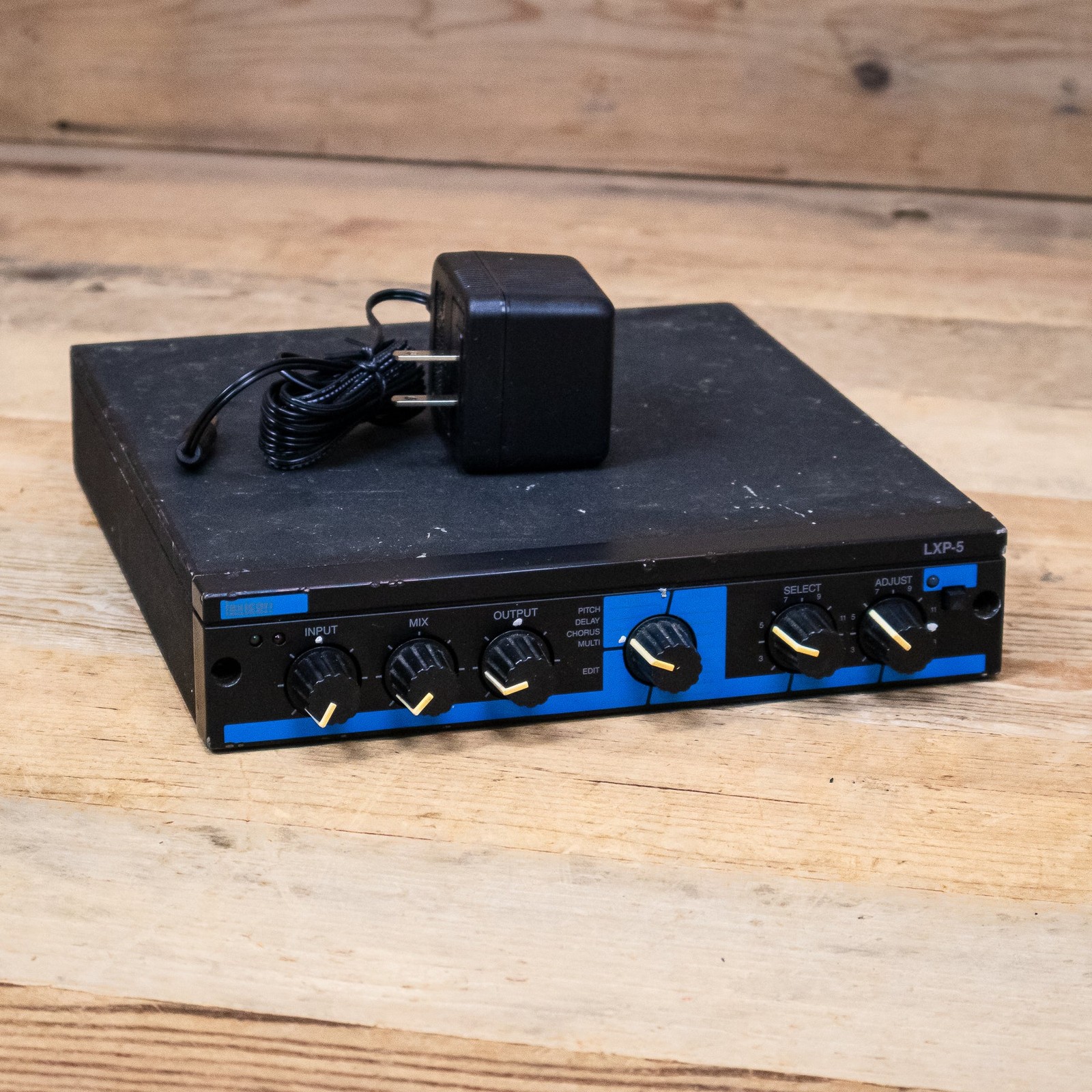 Lexicon LXP-5 (LXP5) Effects Processor Reverb Chorus Delay FX LXP5 U285256