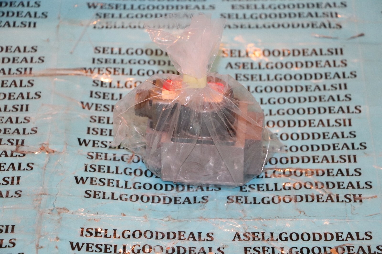 Moog 77-159 Servo Valve New