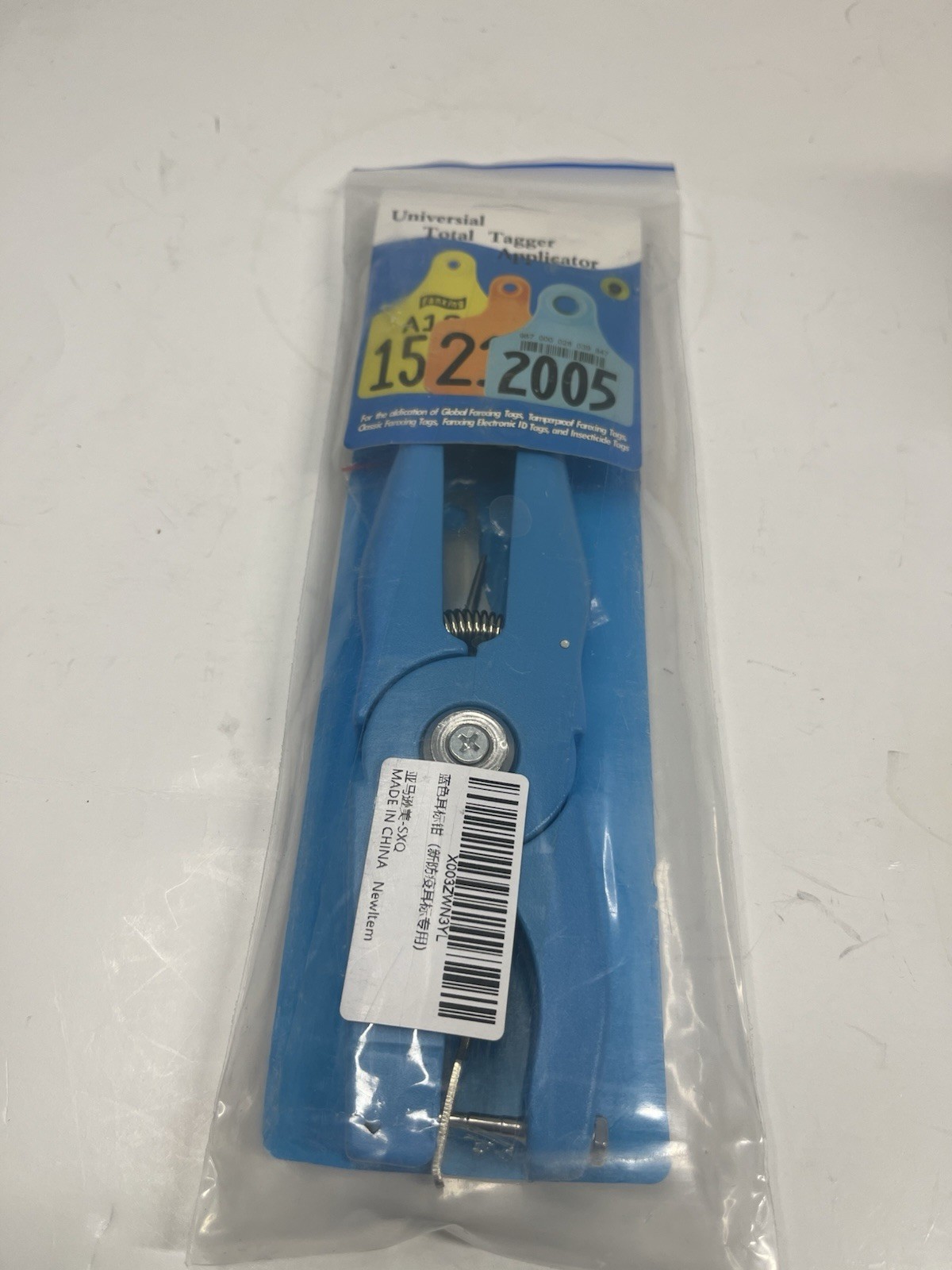 New Universal Total Tagger Ear Tag Applicator Cattle Pig Tags Livestock