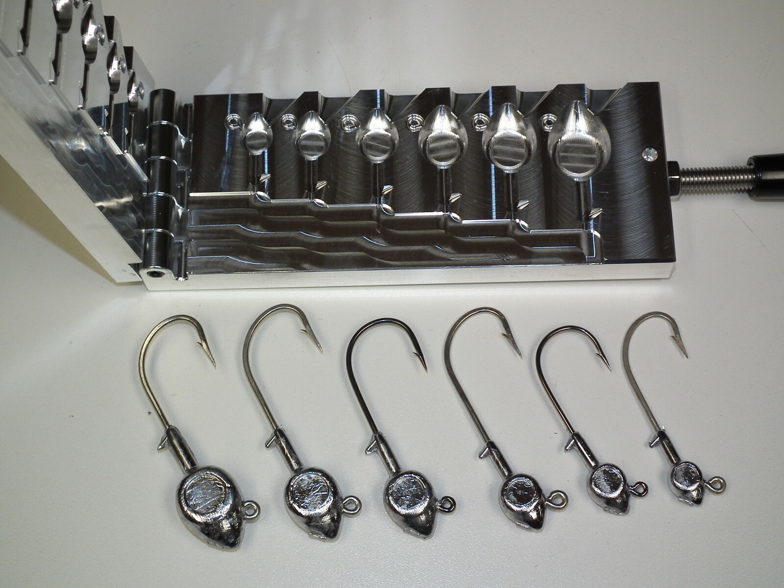 Saltwater Flateye Jig Barbed with eyes mold 1/2-3oz CNC Aluminum