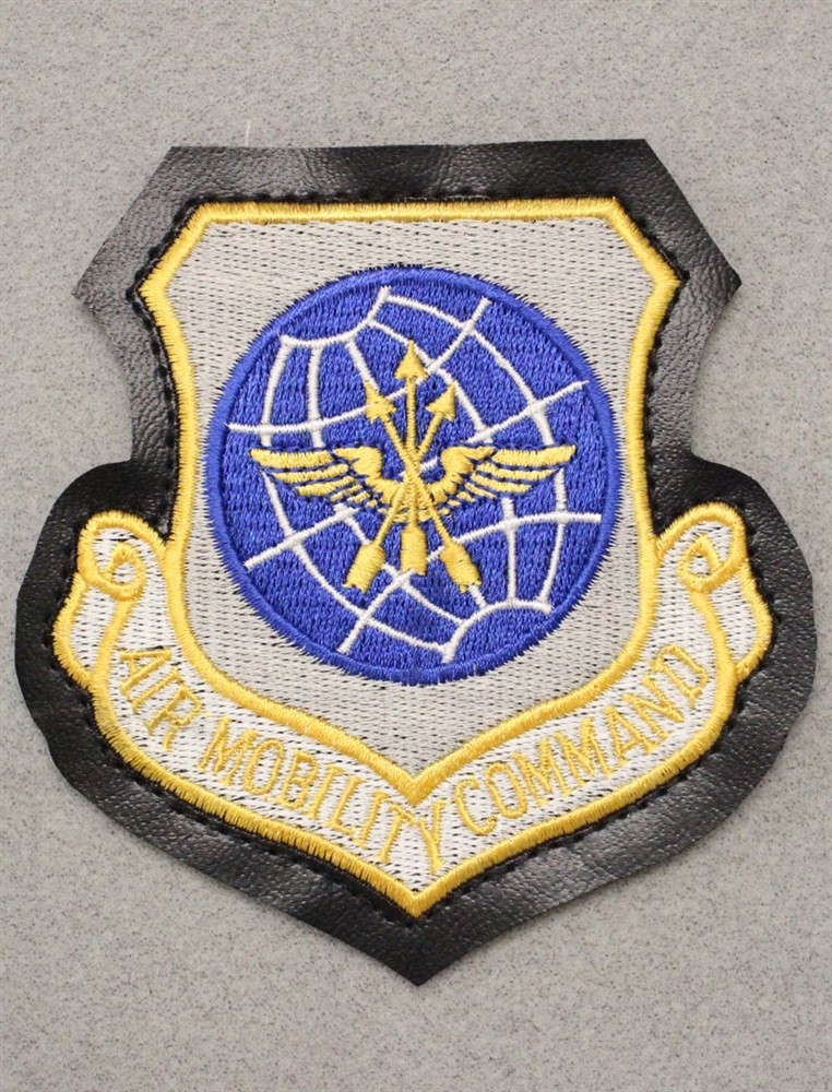 USAF Air Force Patch 180: Military Airlift Command w/H&L back - 4" on vinyl