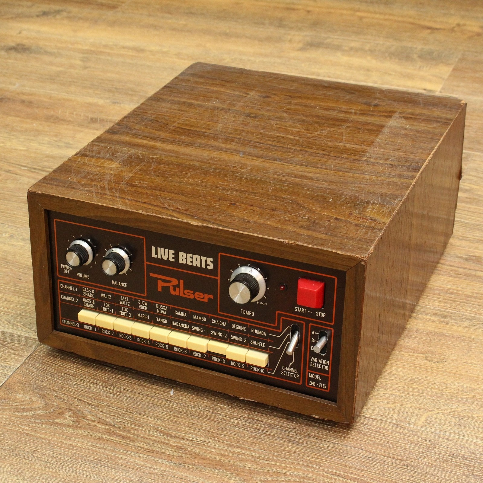 NO BRAND Pulser M-35 Live Beats [878600]