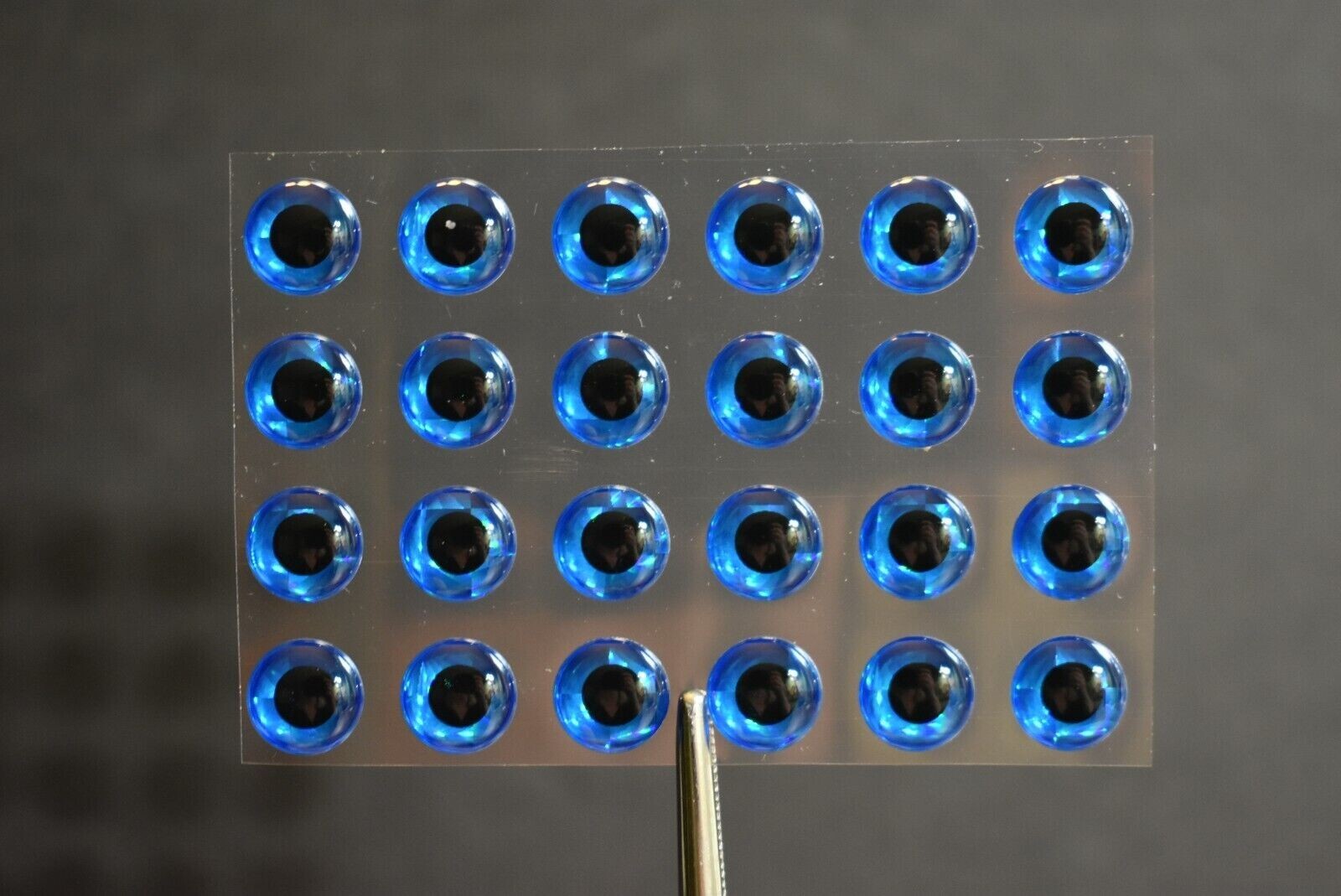 24, BLUE  7mm or .28"  3D Soft Molded Eyes Fly Tying Lures