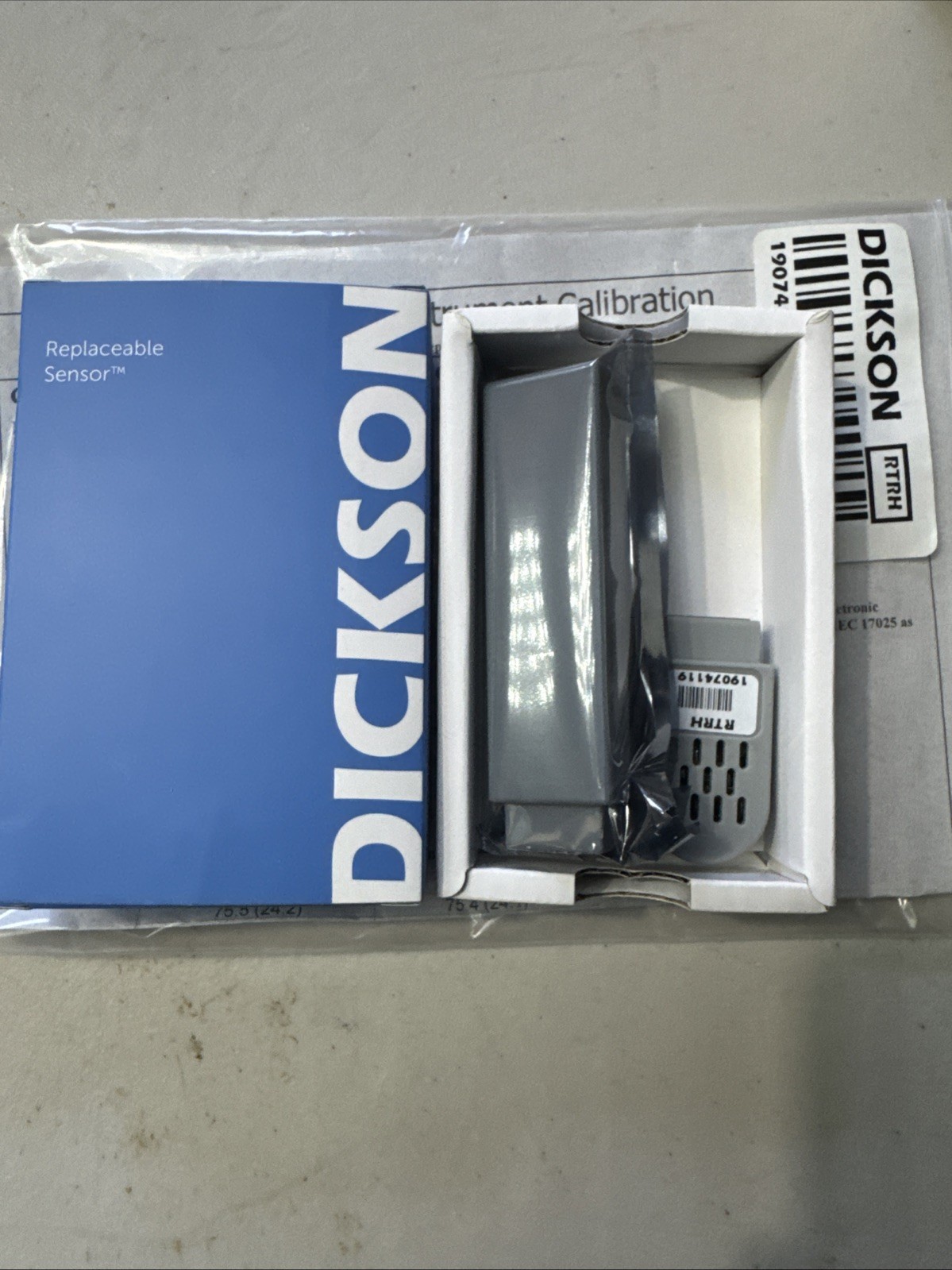 Dickson Replaceable Sensor Model: RTRH.