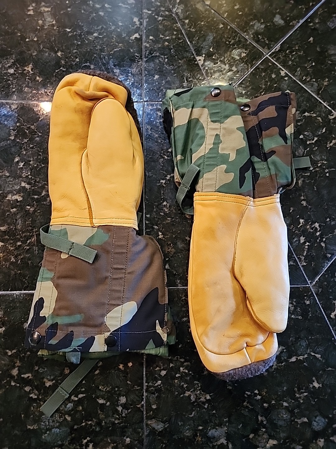 Extreme Cold Weather Mittens M81 Leather