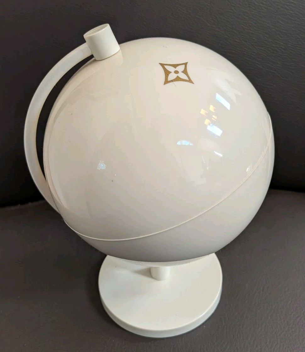 LV LOUIS VUITTON Boutique Limited Edition WORLD GLOBE Chic Décor