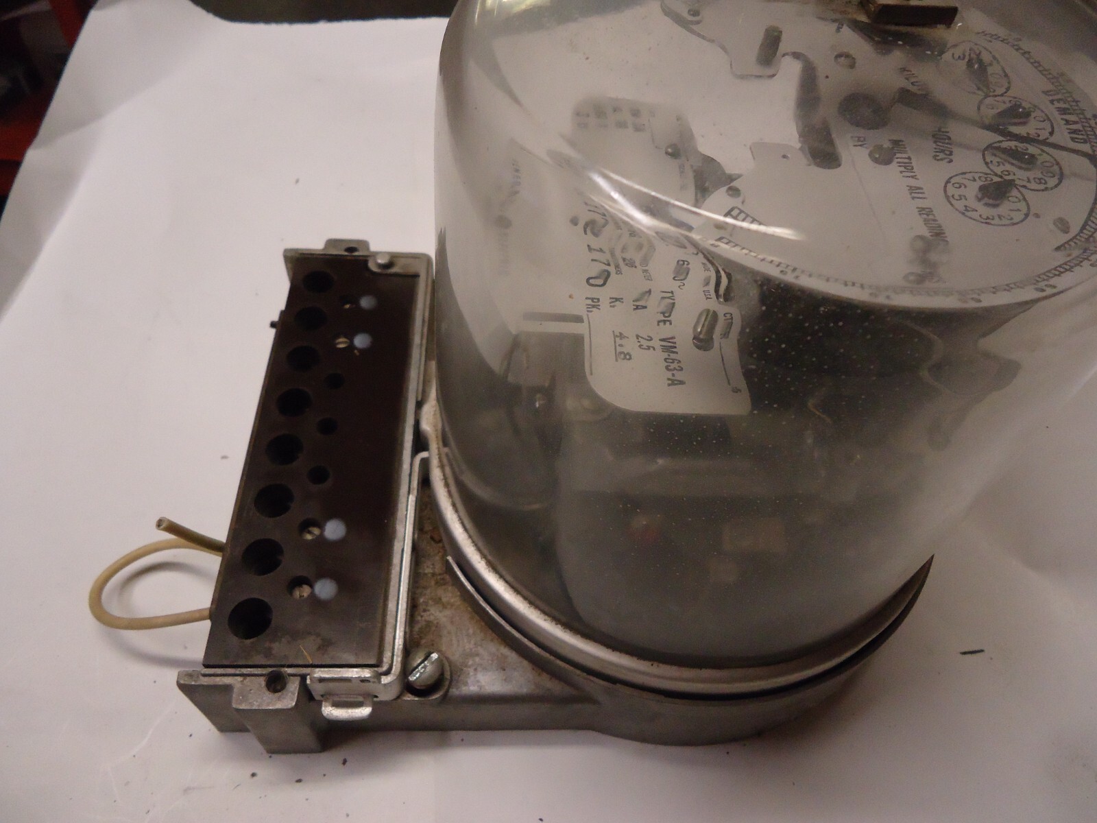 GENERAL ELECTRIC 700X16G26 TYPE VM-63-A KILOWATTHOURS METER