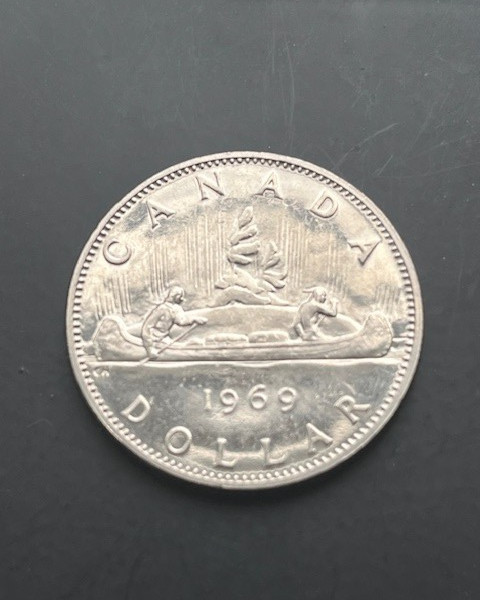 CANADA 1969 Voyageur Uncirculated $1 One Dollar plucked from Mint Set