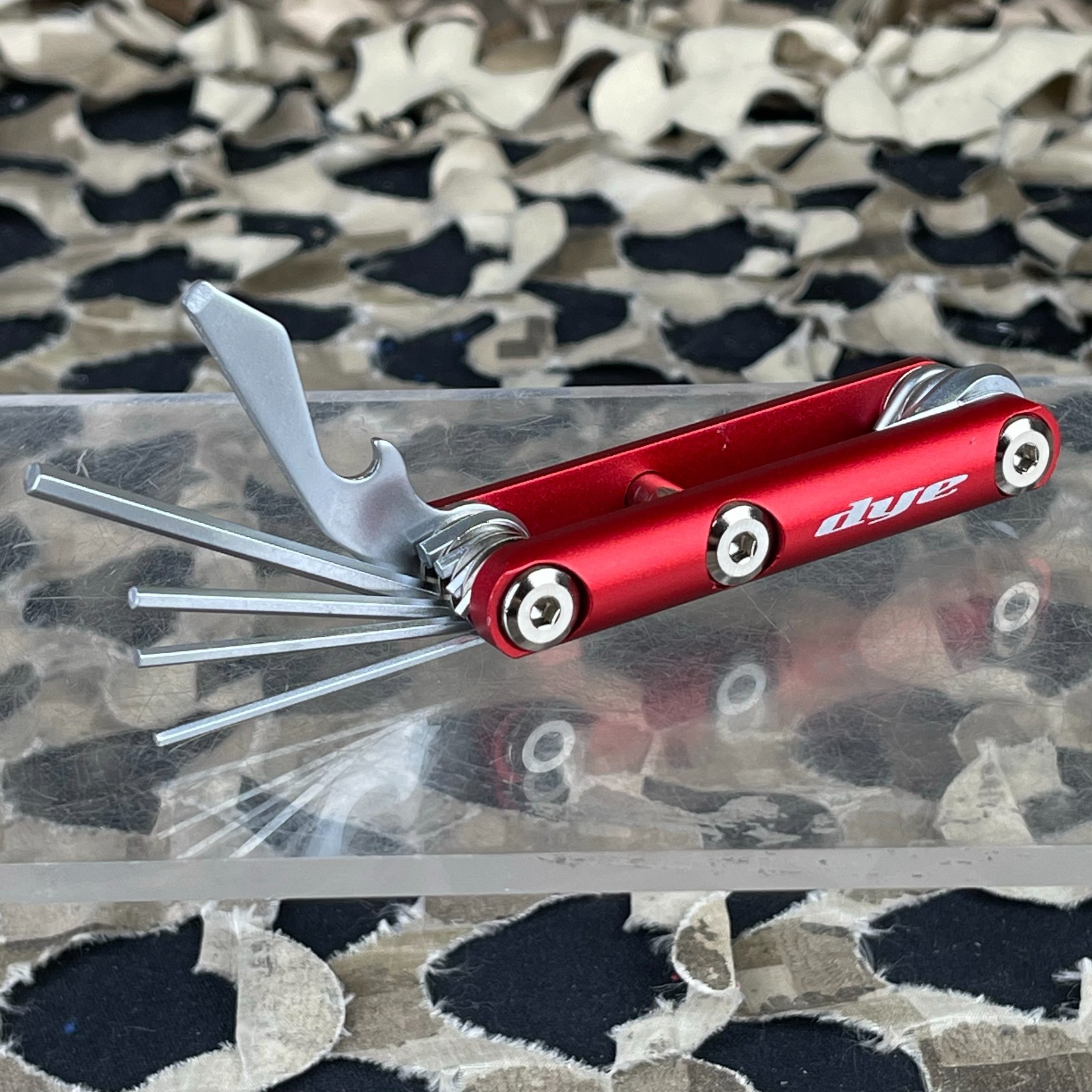 NEW Dye Core Multi Tool - Red