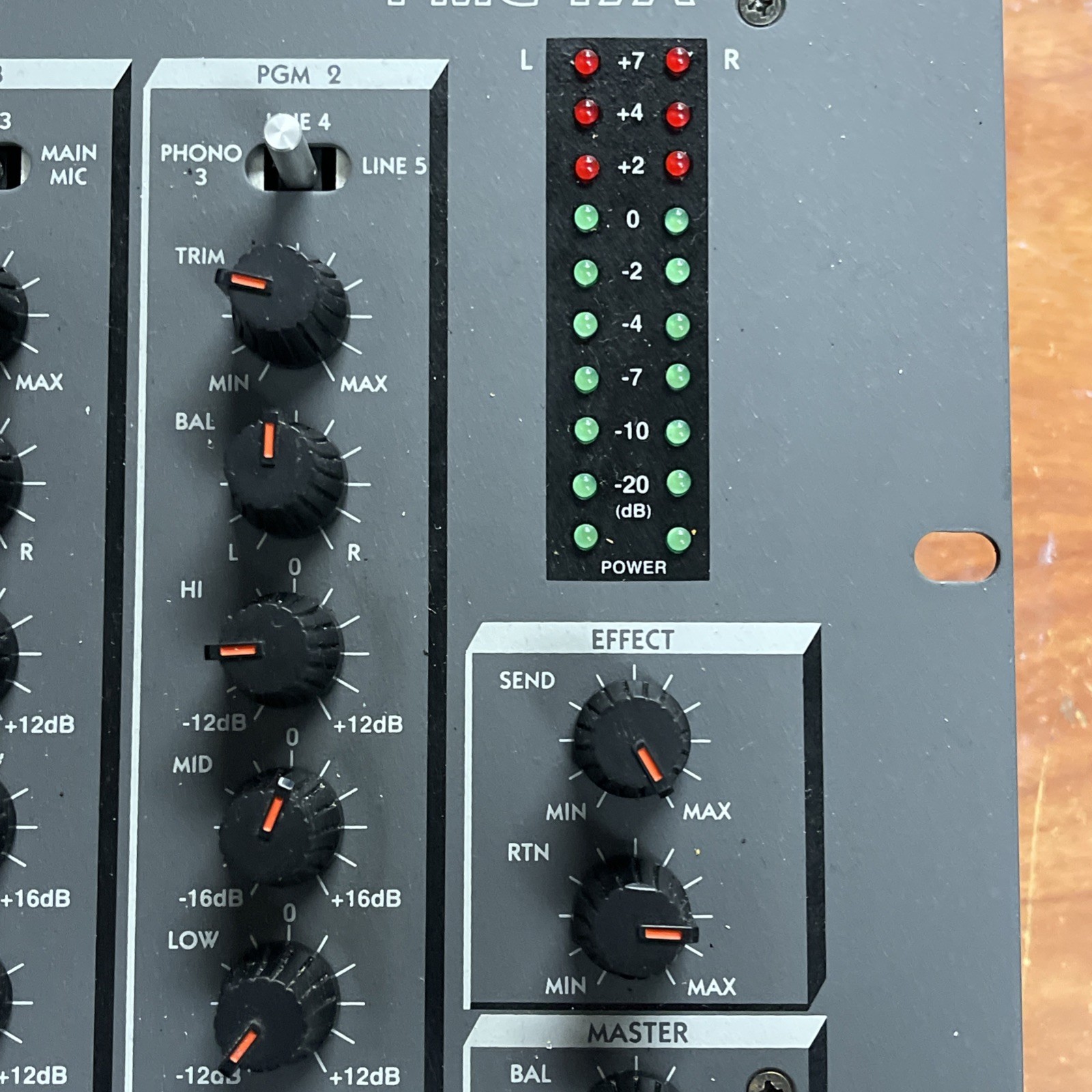 Vestax PMC-17A DJ NO CHARGER UNTESTED GOOD CONDITION!!!