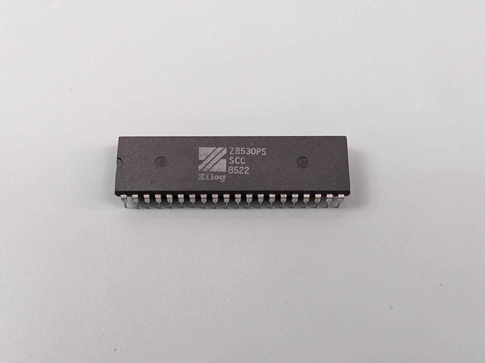 (2) Zilog Z8530PS (Z80 SCC) 2-Channel Serial ICs, Old Logo