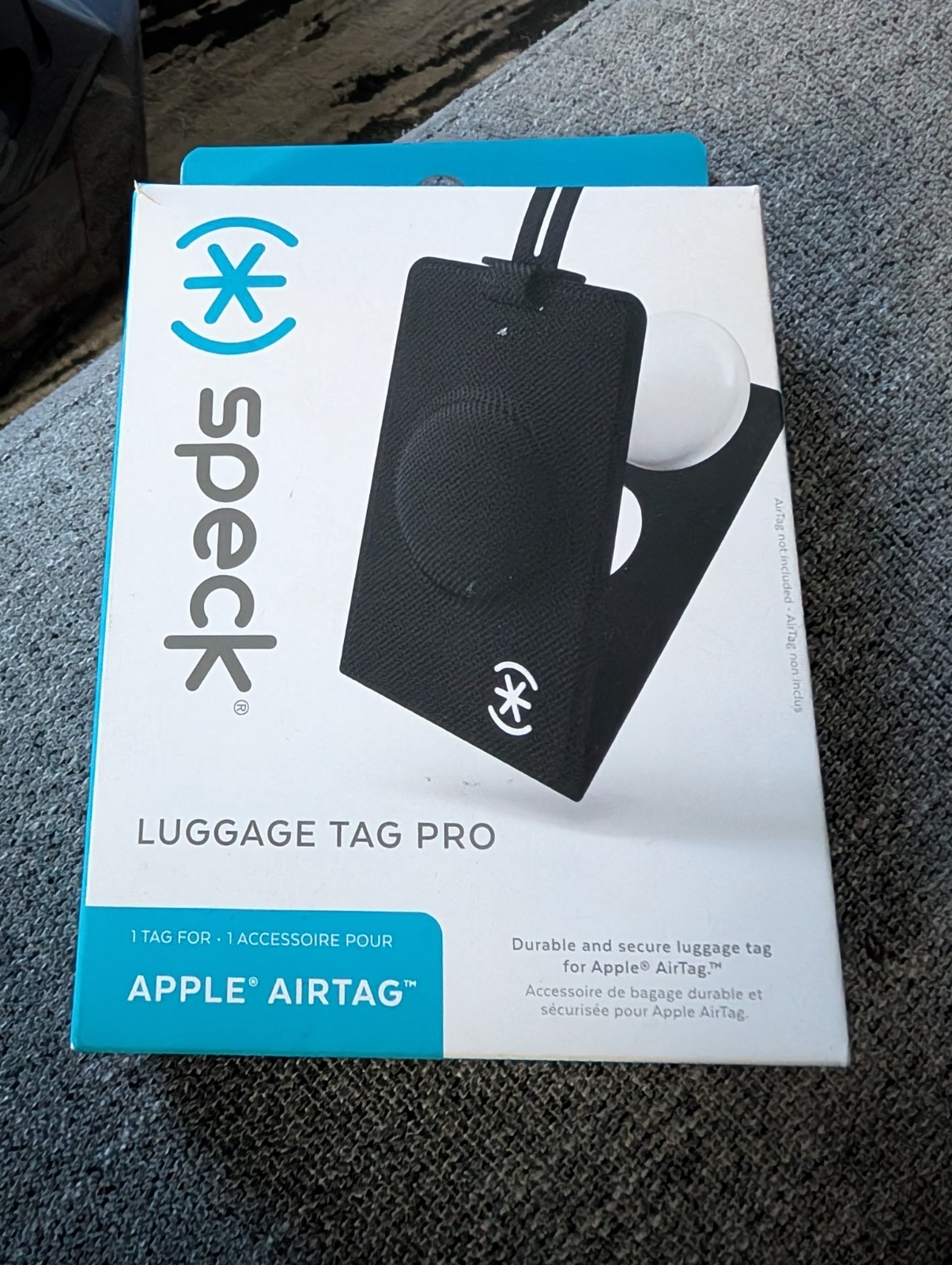 Speck Airtag Luggage Holder - Black