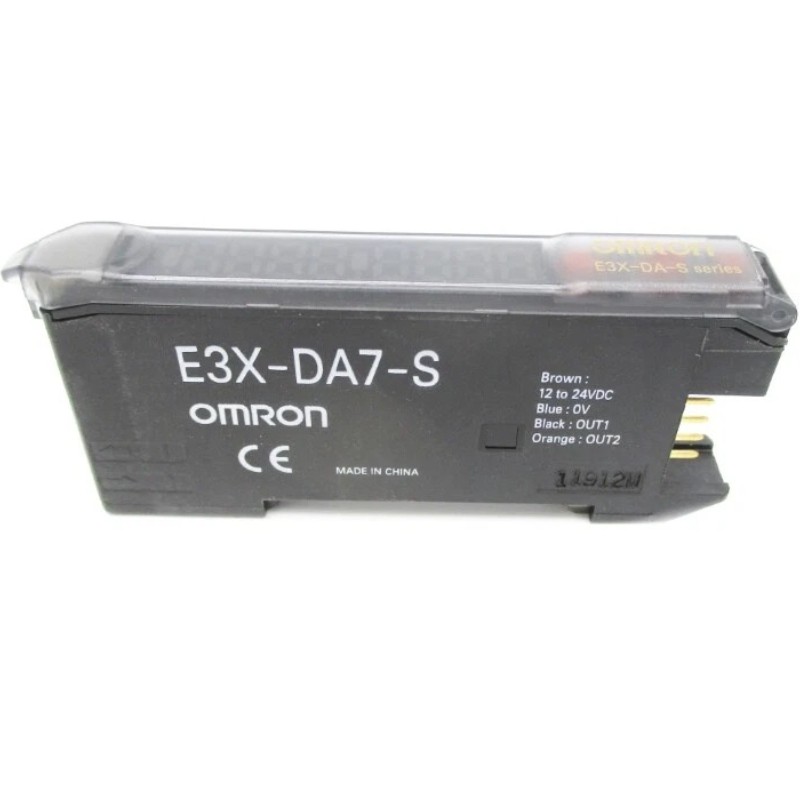 Brand New In Box Fit For Omron E3X-DA7-S 12-24VDC Photoelectric Switch