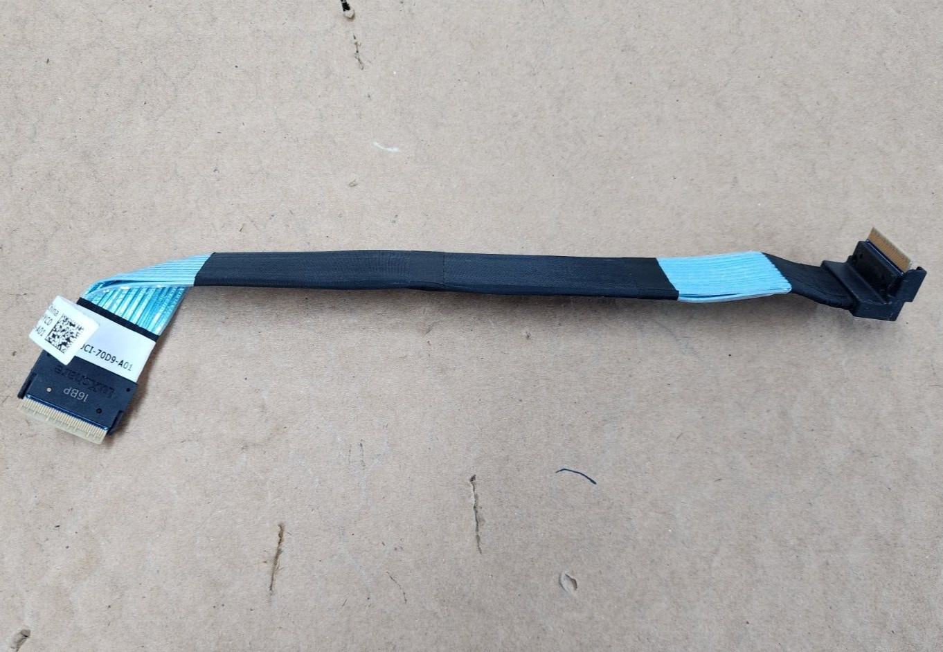 Dell 4HYC0 Front PERC to Backplane Slim SAS Cable for PowerEdge R750 16-Bay