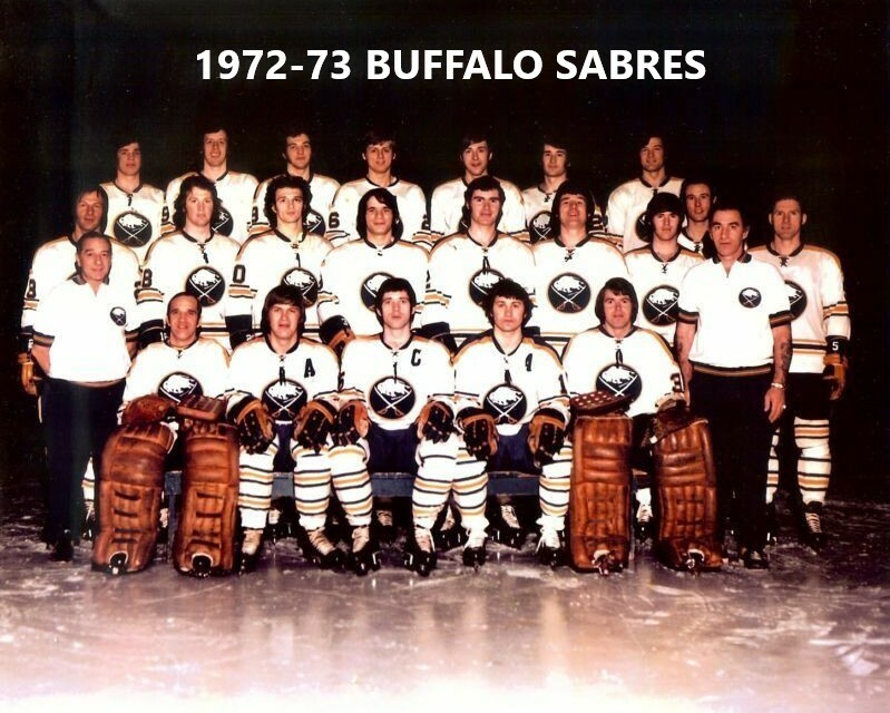 1972-73 BUFFALO SABRES TEAM 8X10 PHOTO HOCKEY PICTURE NHL