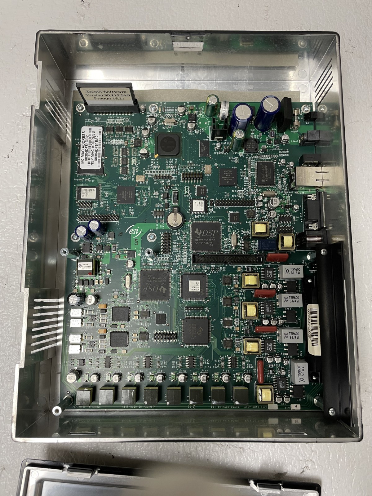 ESI 100 Communication Server For Parts *READ