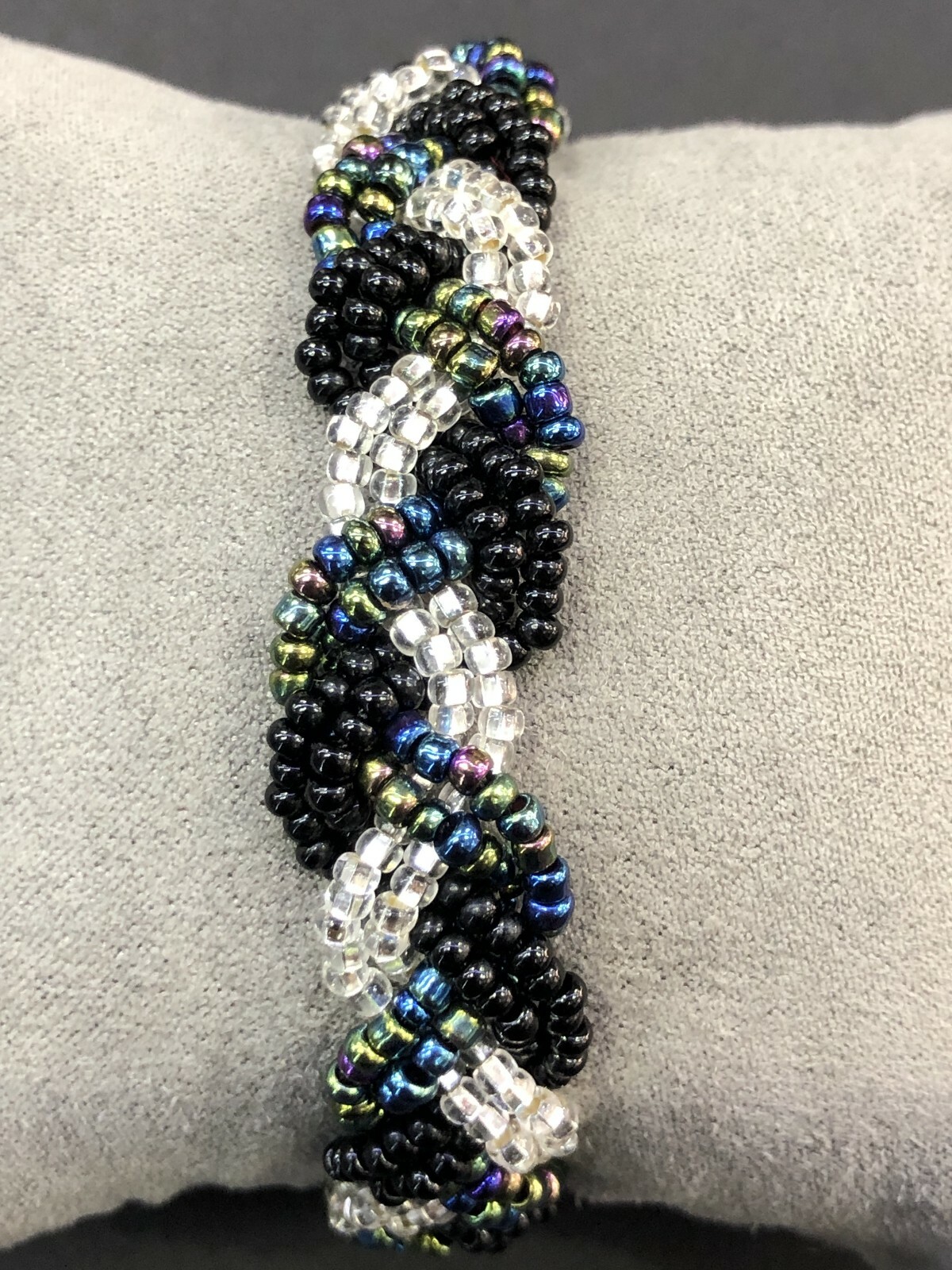 Artisan Hand Beaded Mayan Bracelet single strand stones Made in Guatemala 026