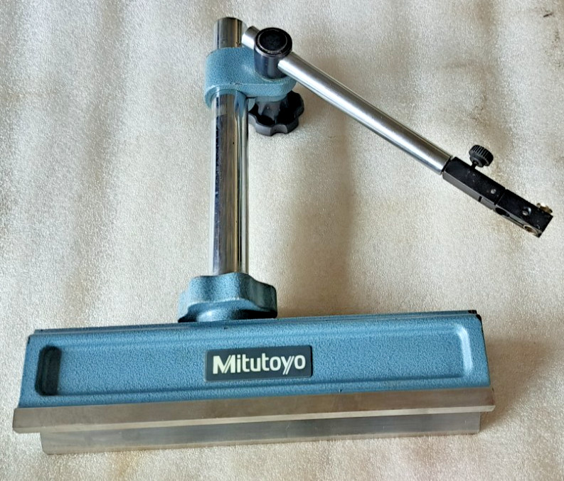 MITUTOYO 914-101 UNIVERSAL FINE ADJUSTMENT MEASURING STAND BASE
