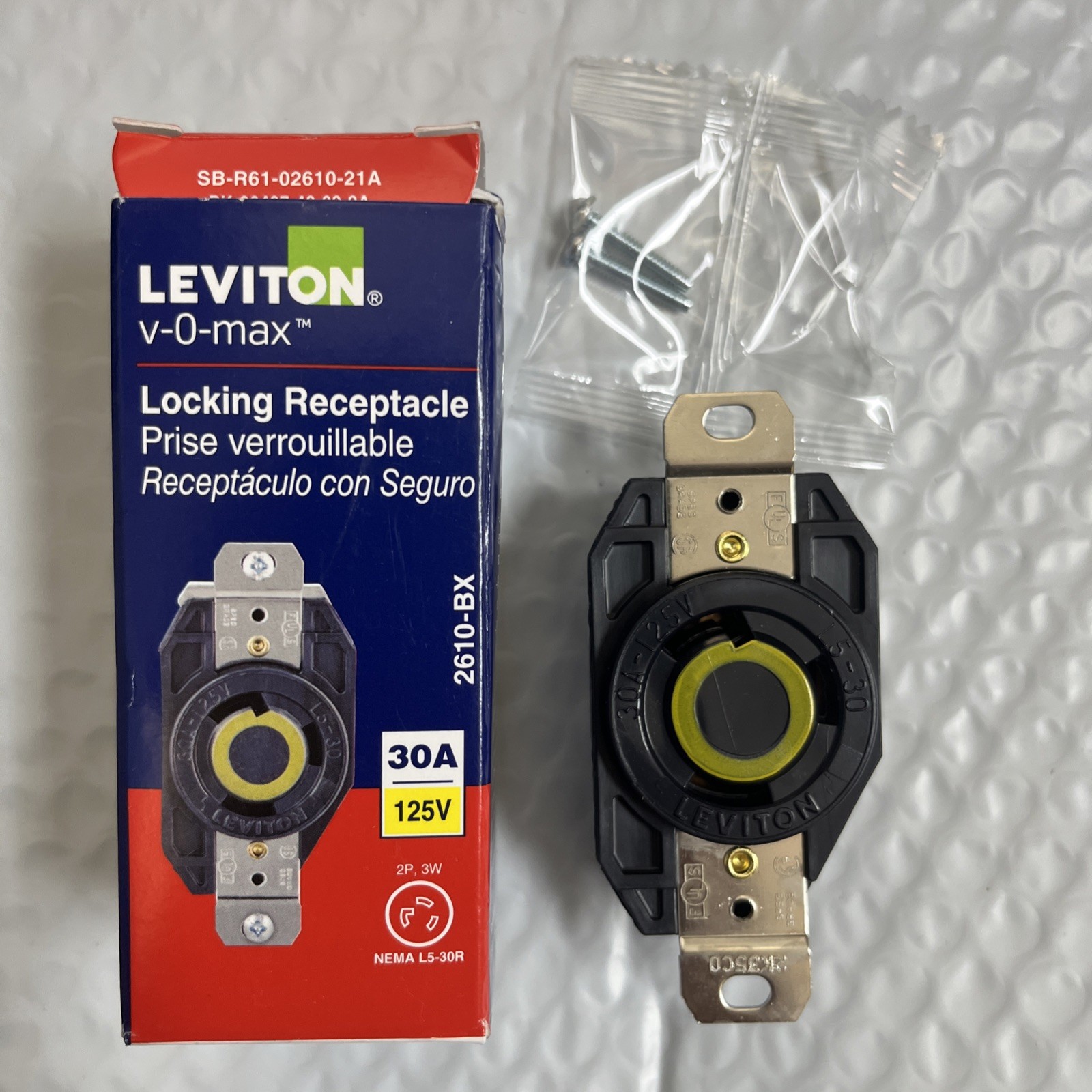 Leviton 30 Amp 125-Volt 3-Wire Locking Single Outlet, Black 2610-BX
