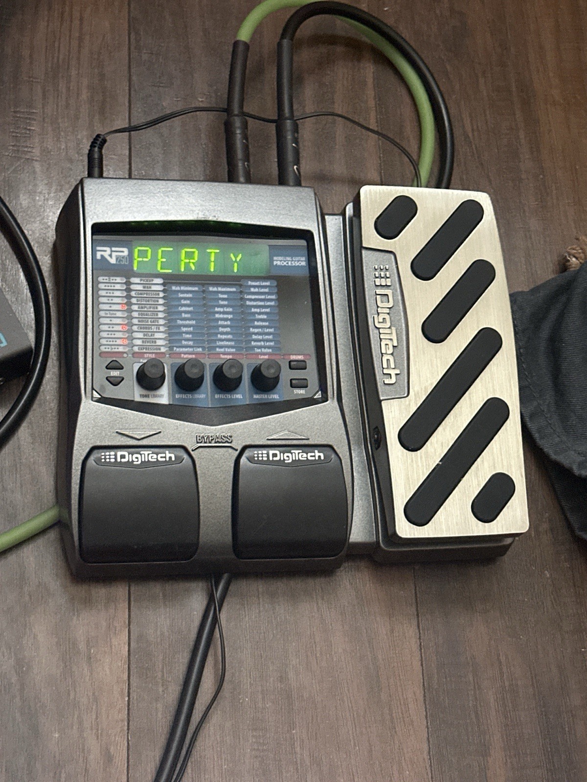 Digitech RP250 Digital Effects Pedal Guitar Effects Processor No Power Supply