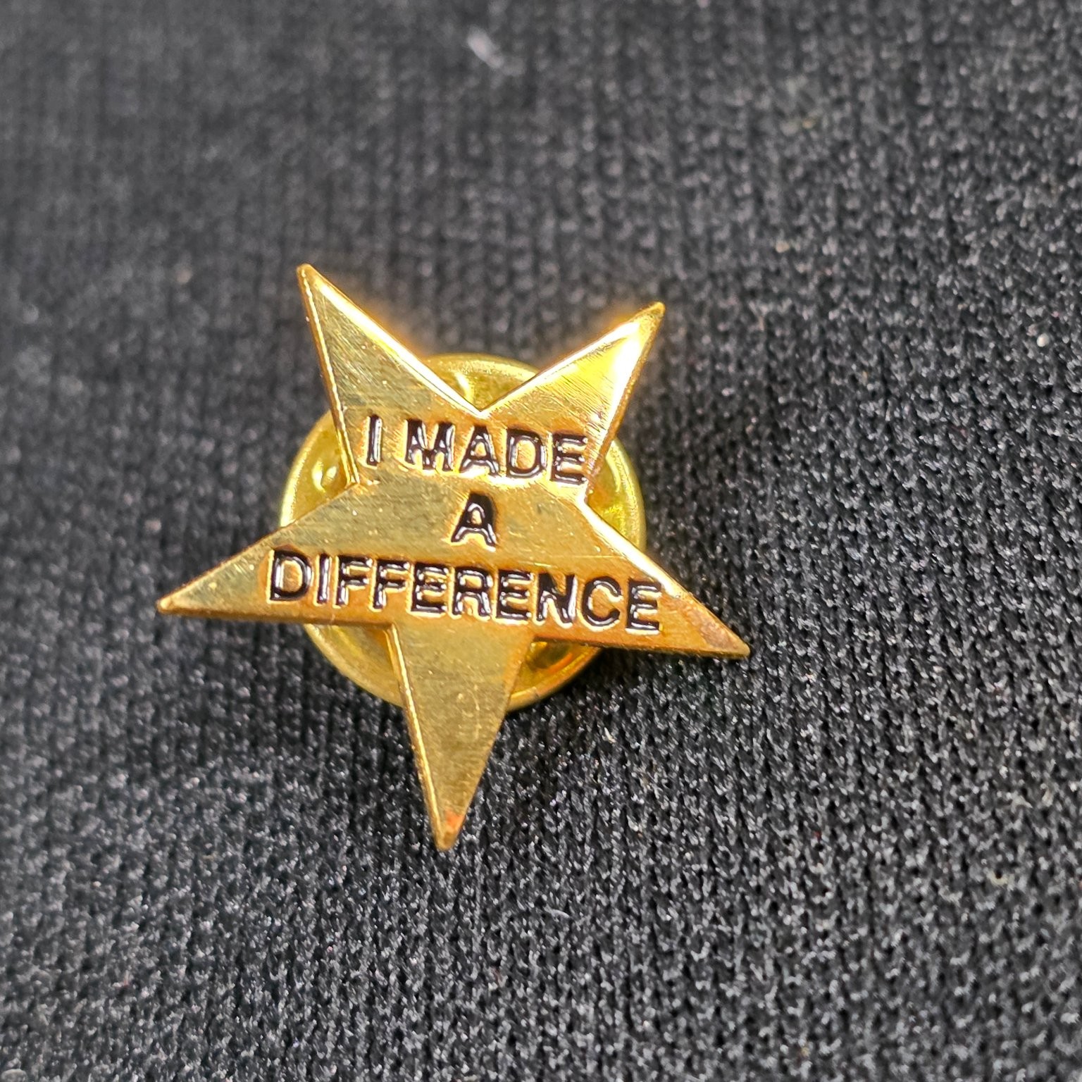 I Made A Difference Star Pin Gold Tone Metal Lapel Hat Collectible