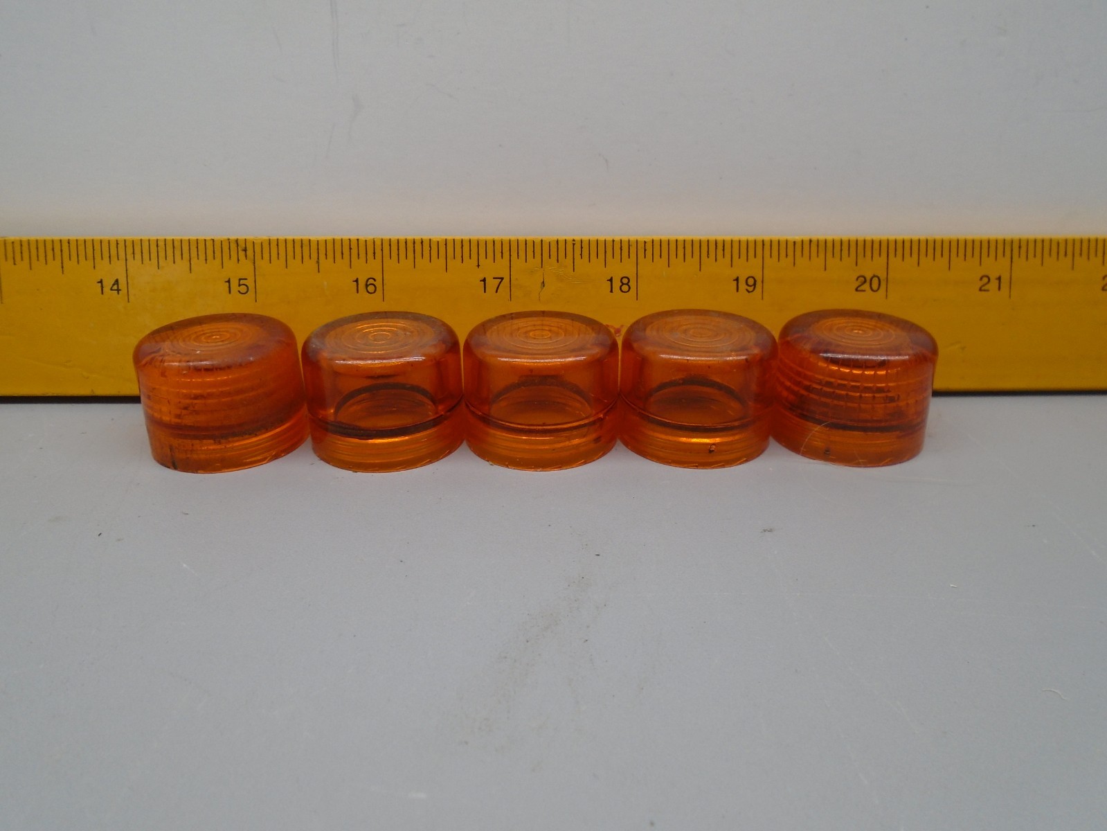 800T-N42   Allen Bradley Amber Cap Lot of 5 pieces  N114