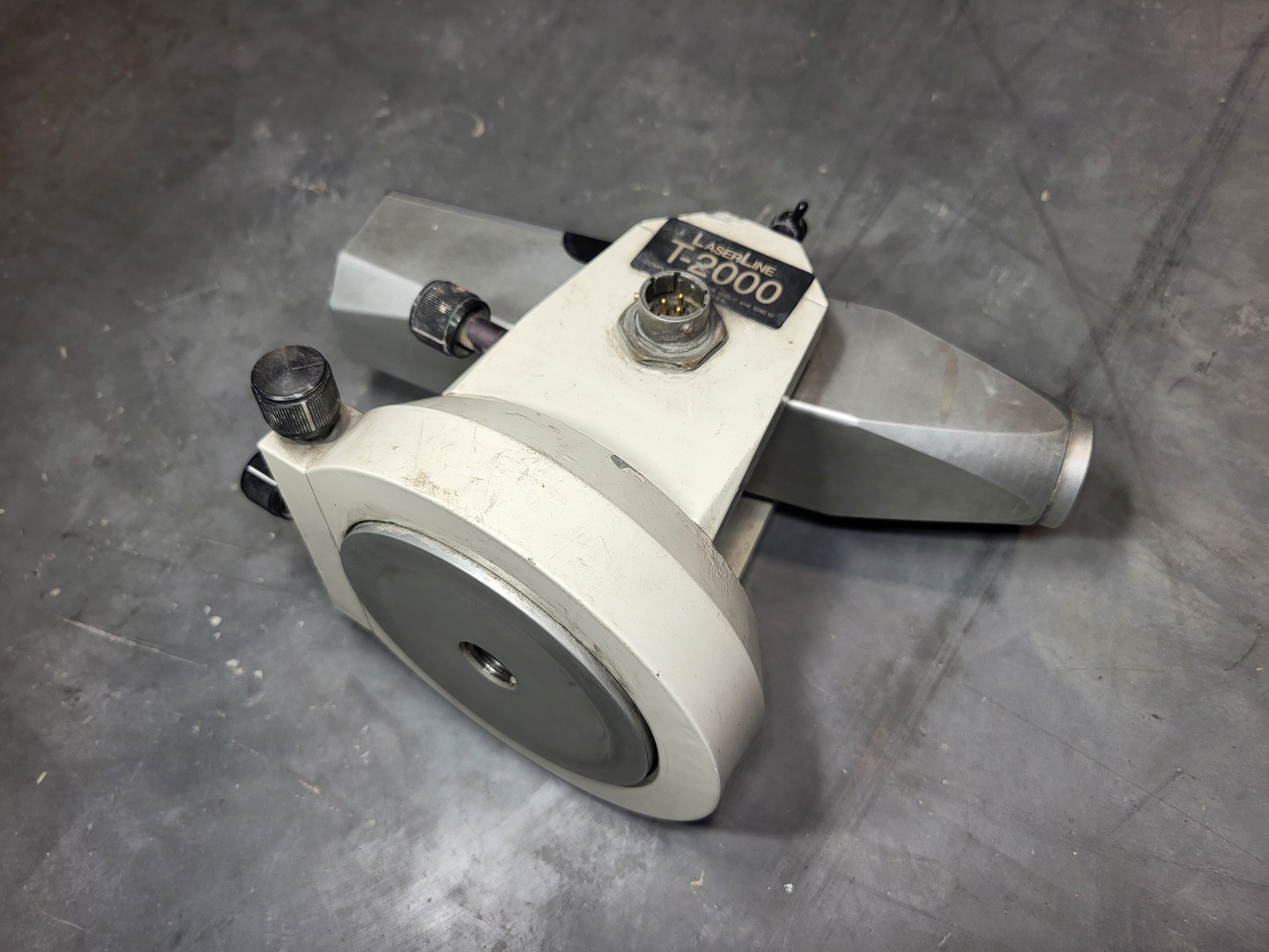 2005 LASERLINE T-2000SD Long Range Alignment Laser