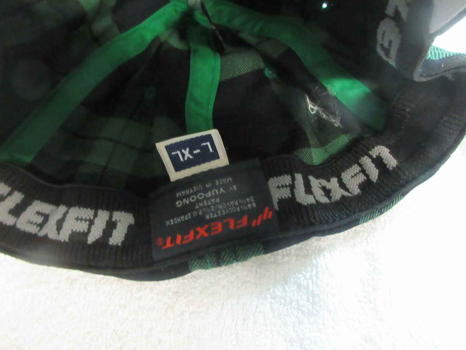 Flex Fit , Hunting Hat / Cap L-XL , Never Worn