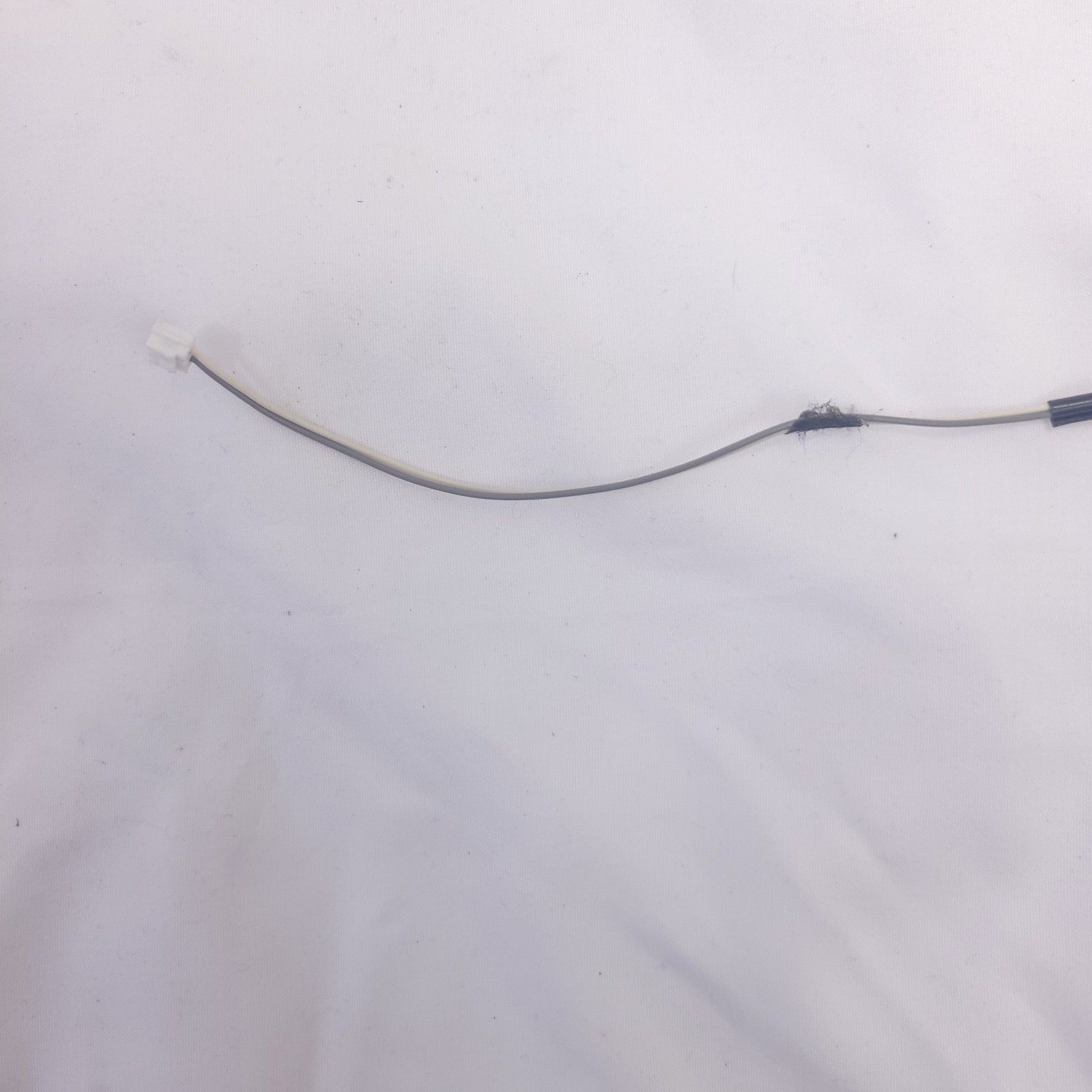 Sony CDP-CX205 200-Disc Mega CD Changer Player Part Cable