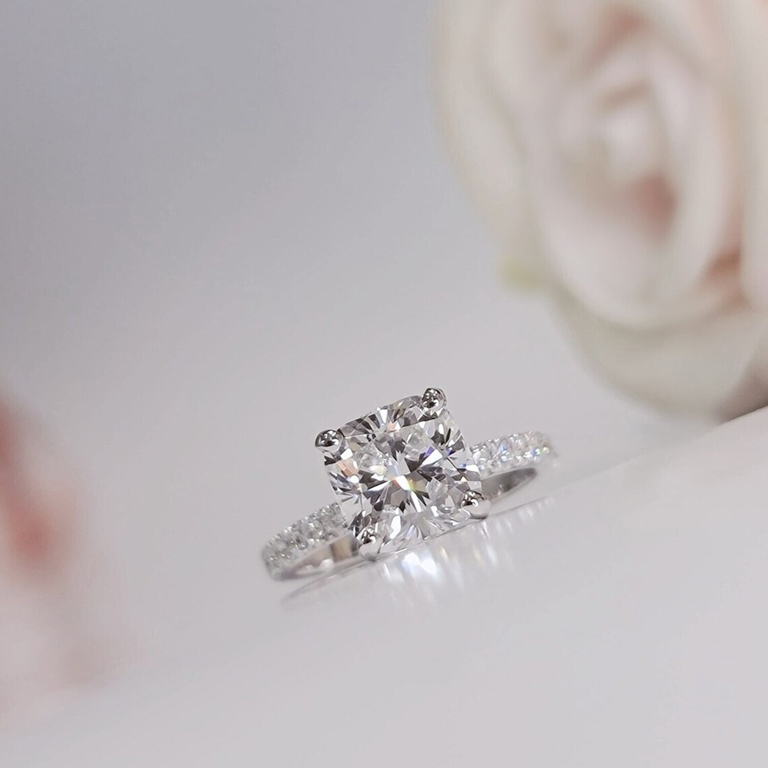 Engagement Ring 2Ct Cushion Diamond F VS1 925 Sterling Silver Bridal Gift