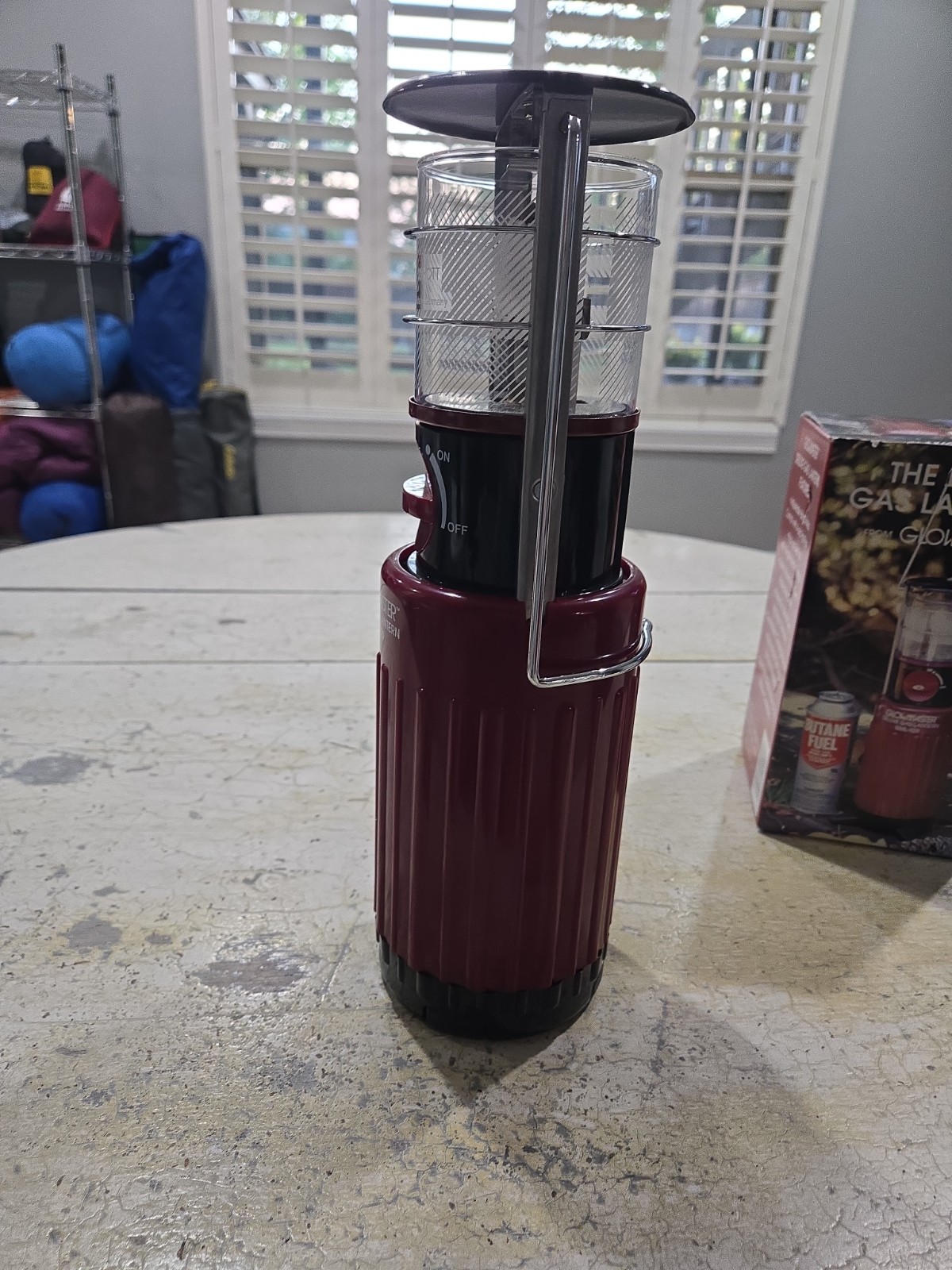 Glowmaster Deluxe Gas Lantern GML-929 Red