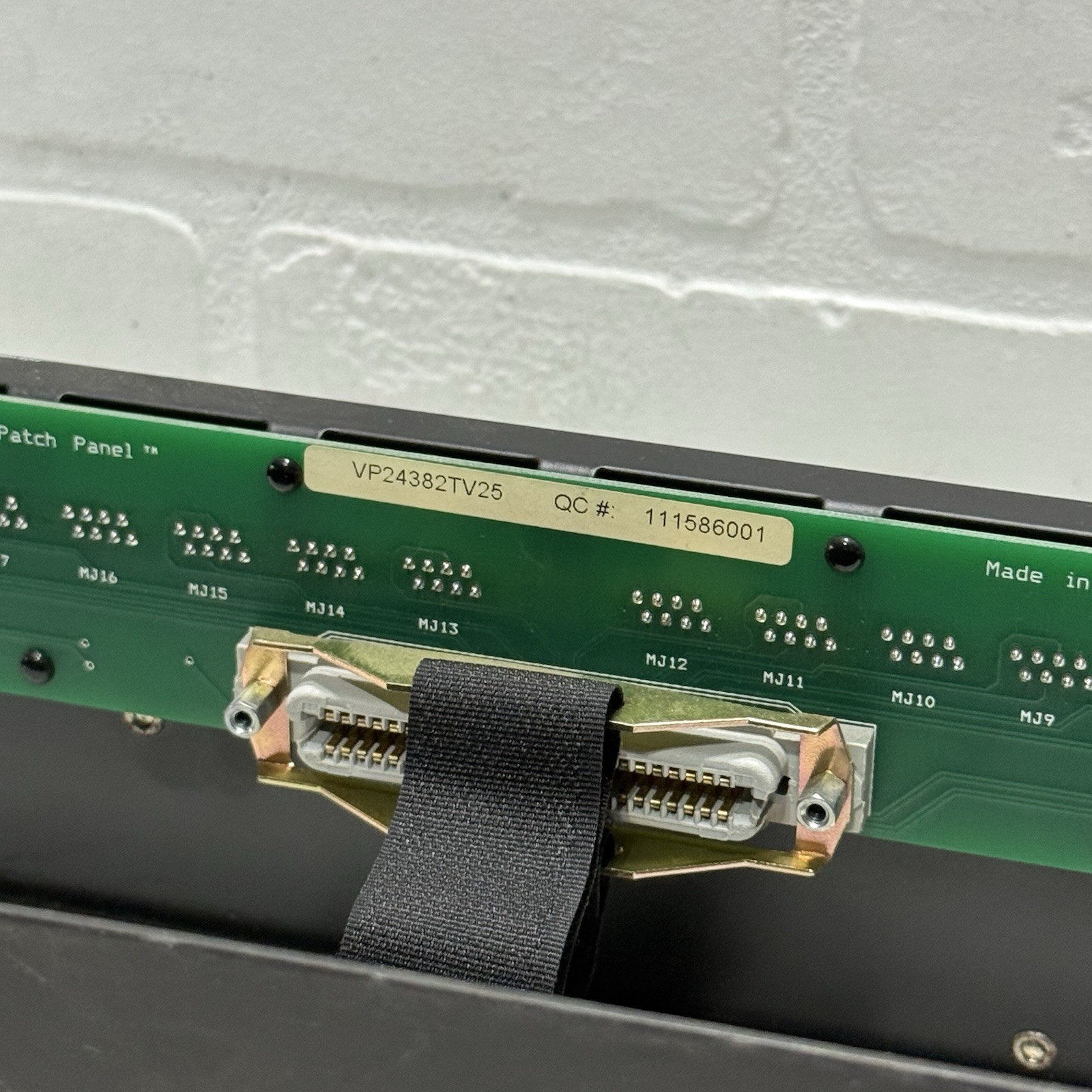 Panduit Voice Patch One Pair Voice Patch Panel 24-Port - vp24382tv25