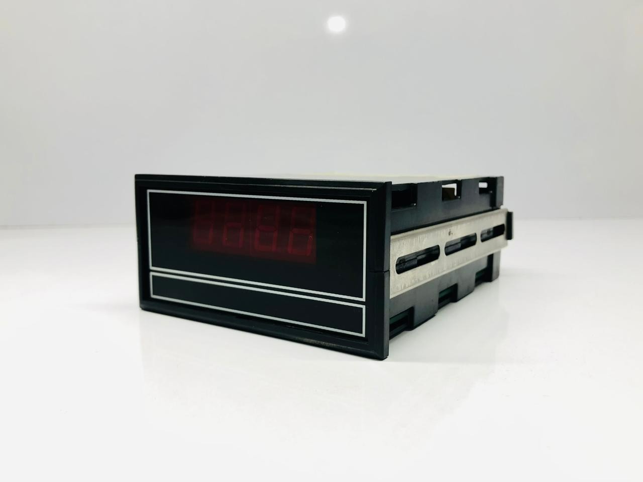 EN ELECTRO-NUMERICS EN35P-DP3 DIGITAL METER RANGE:2/10V=10.0/100.0 POWER:115VAC