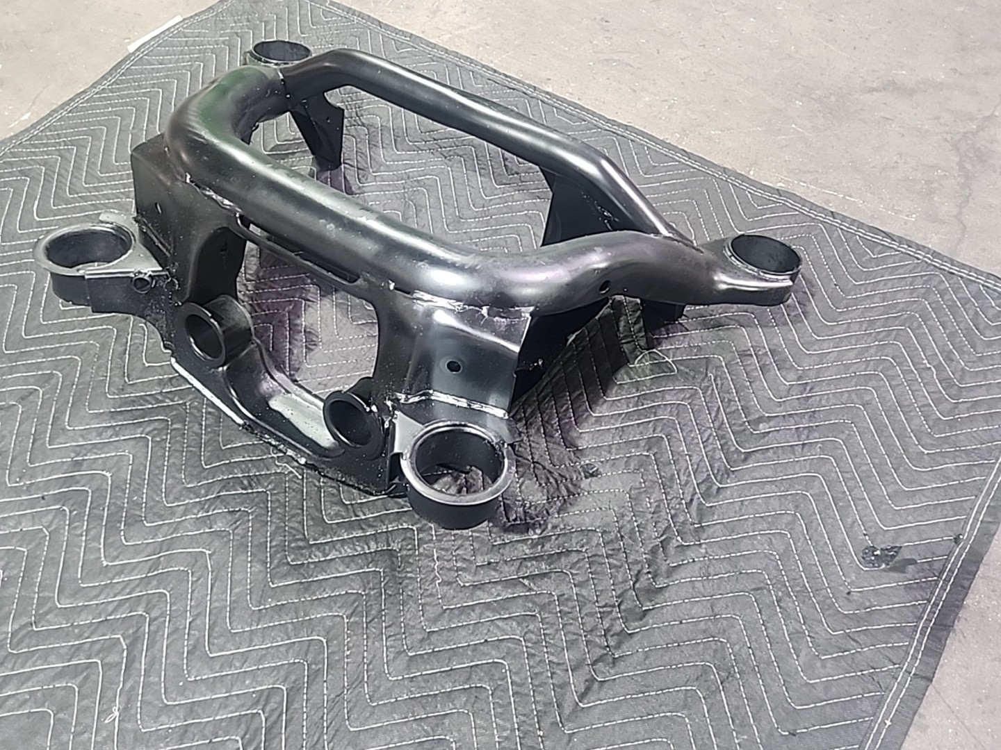 BMW E46 Reinforced Rear Subframe 323 325 328 330