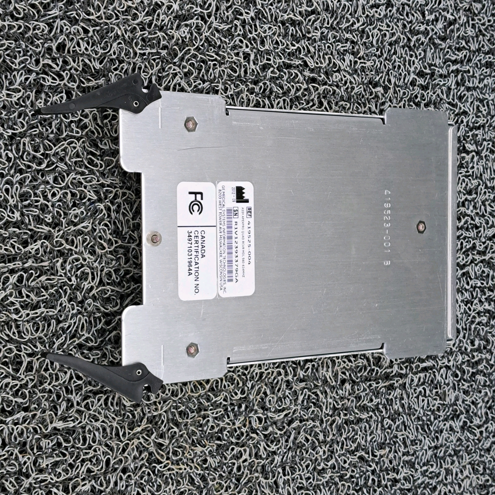 REF 419525-004 / ApexPro Quad RSVR 560-614 MHZ / GE Medical