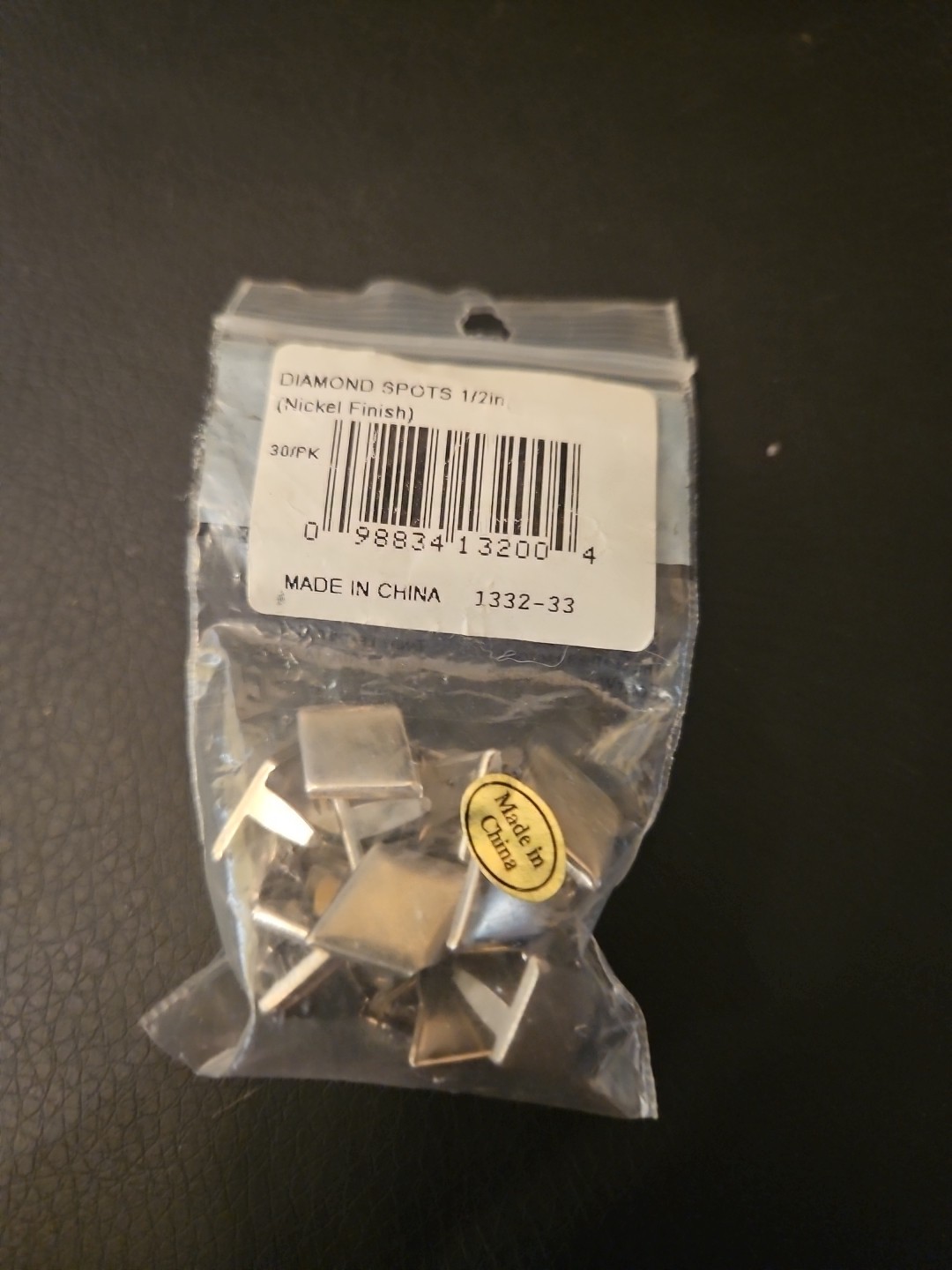 Diamond Spots 1/2" 30pack